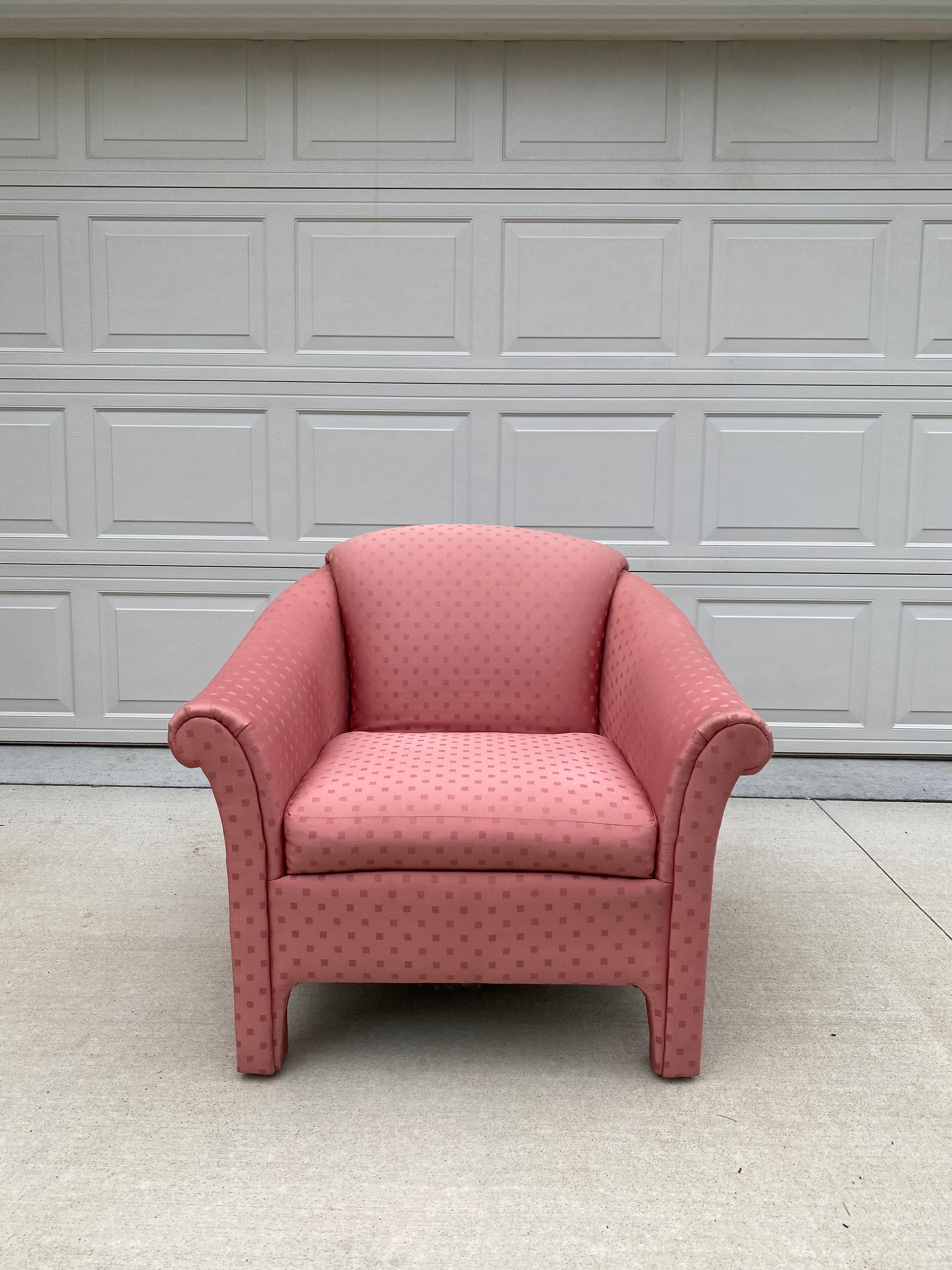 Pink Post-Modern Parsons Lounge Chair In Good Condition For Sale In Medina, OH