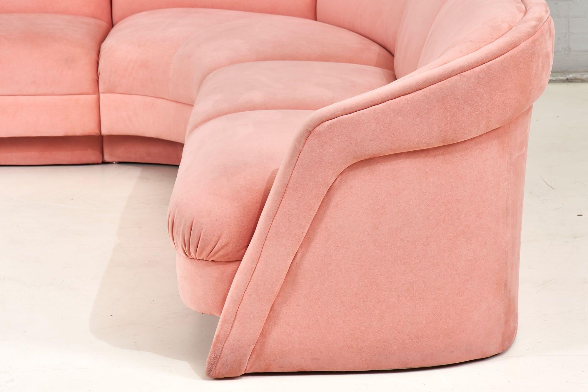 Pink Postmodern Sectional Sofa, Style of Milo Baughman for Thayer-Coggin, 1980 In Good Condition For Sale In Chicago, IL