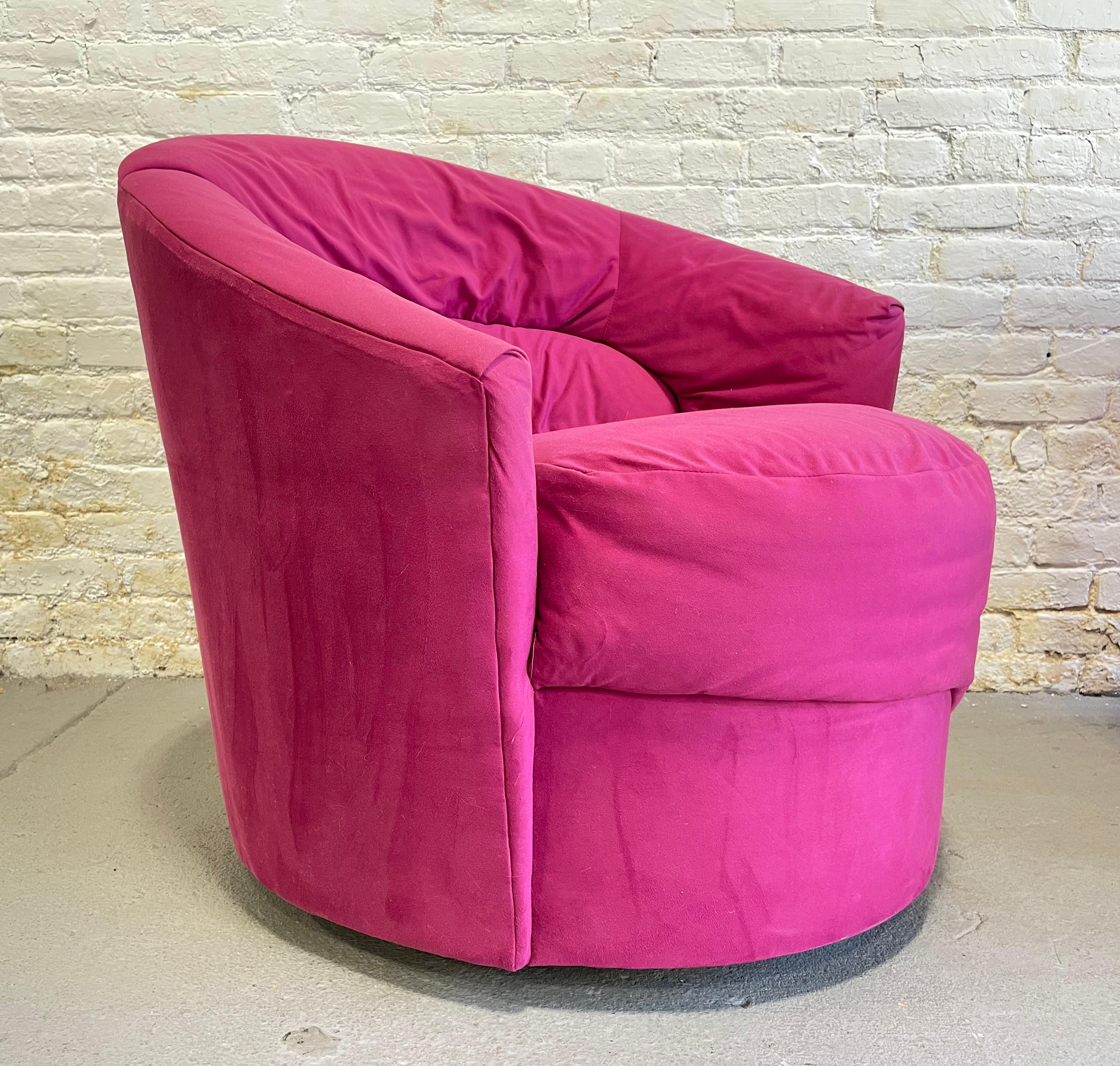 Late 20th Century Pink Postmodern Swivel Lounge Chair / Armchair, circa 1980s For Sale