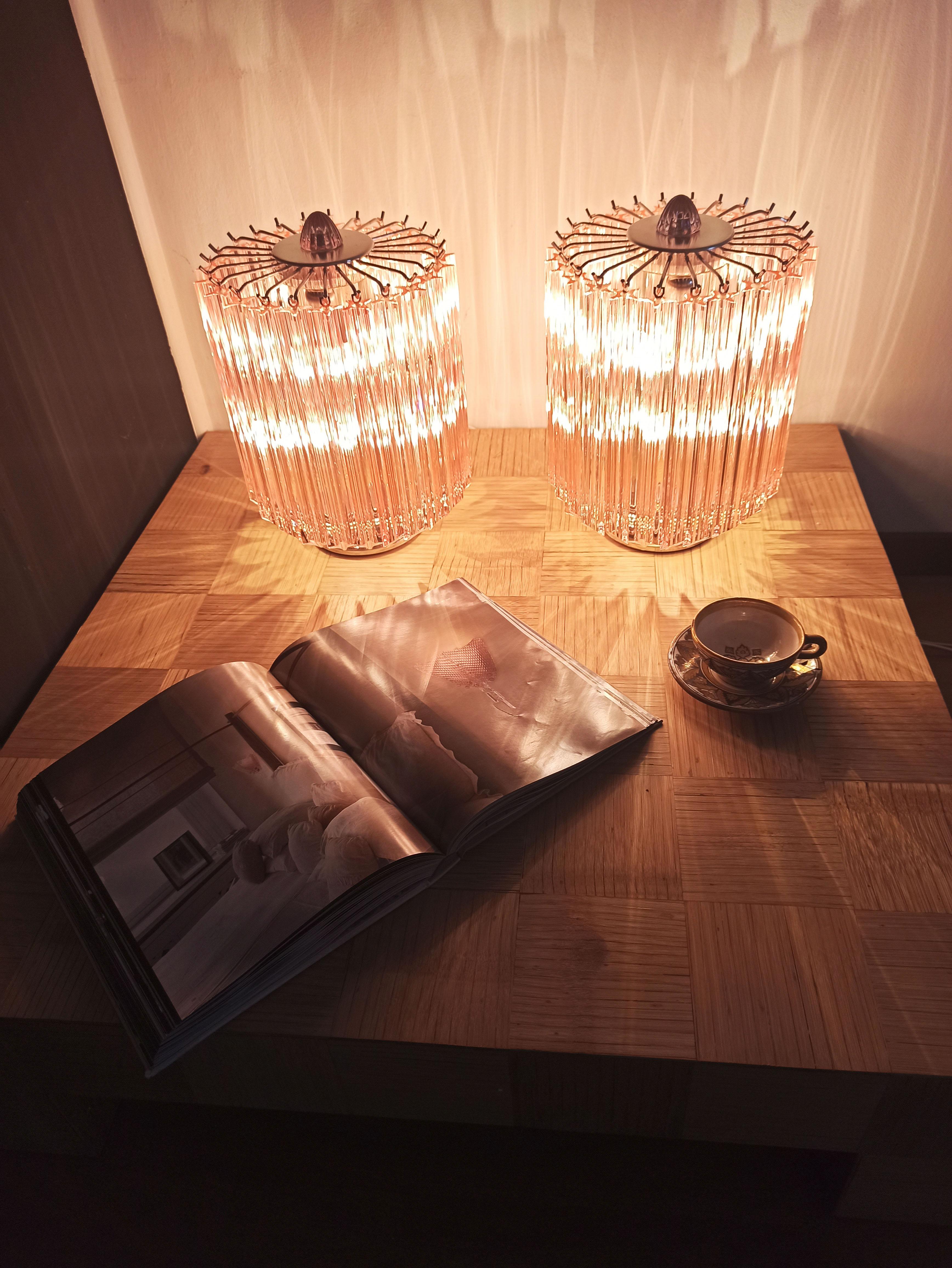 Mid-Century Modern Lampe de table Quadriedri rose en vente