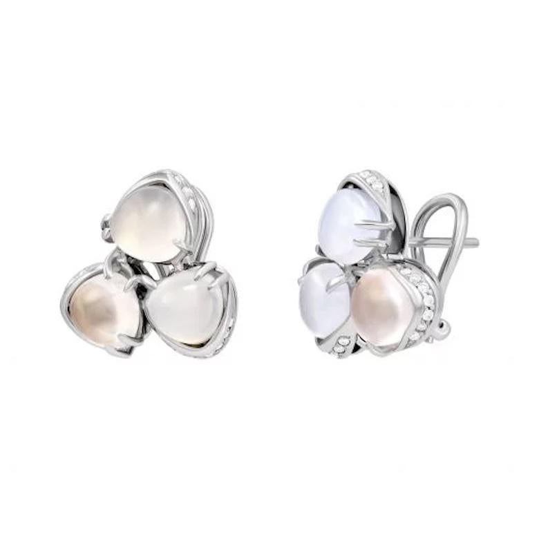 Taille baguette Boucles d'oreilles à levier en or blanc 14 carats avec quartz rose, calcédoine et diamants pour elle en vente