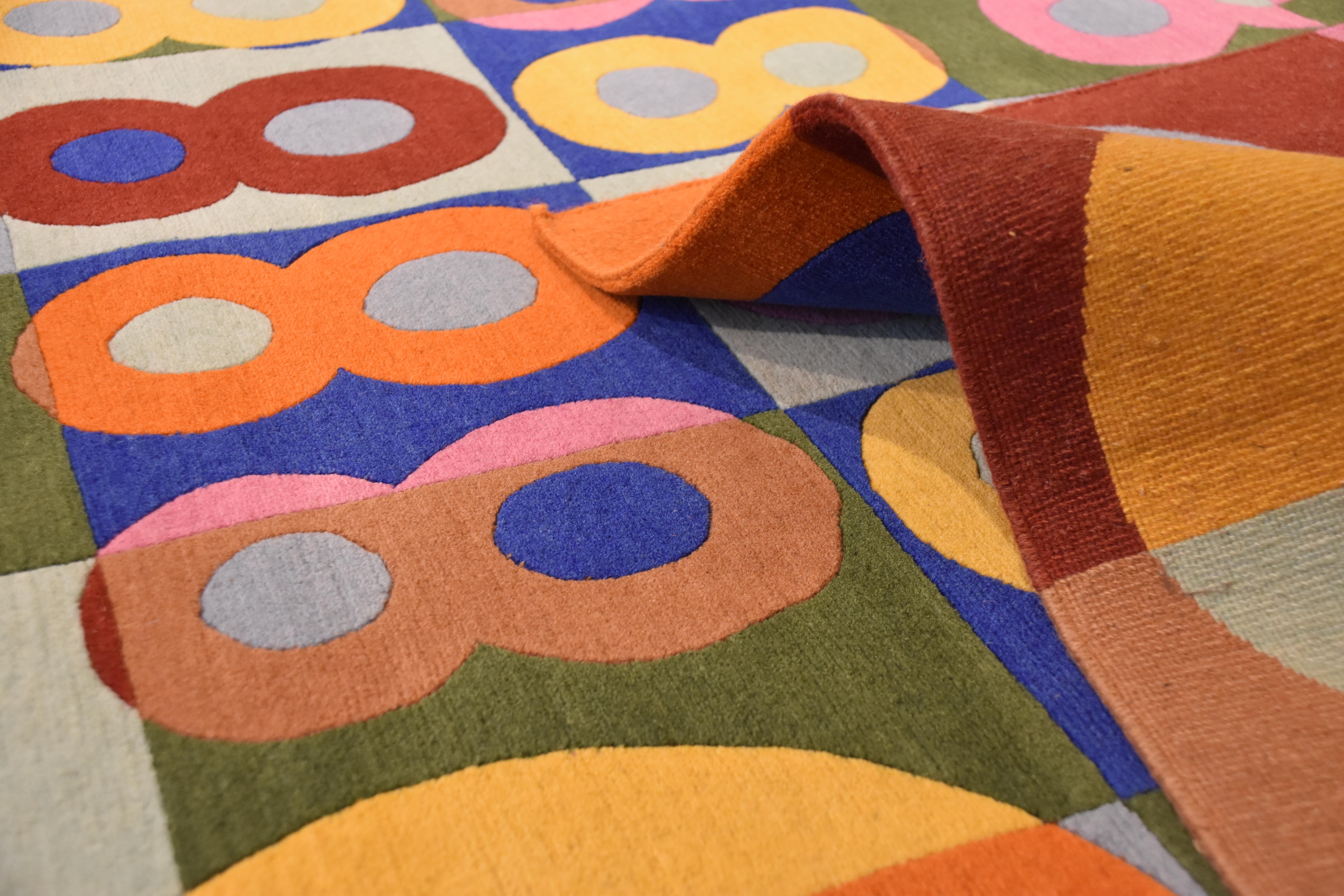 Livio Tessandori Teppich der italienischen Designerin Olivia Toscani in Rosa, Rot, Blau und Gelb (21. Jahrhundert und zeitgenössisch) im Angebot