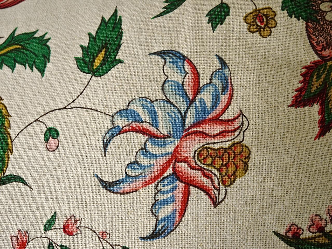 Pink Red Blues Floral Linen Pillow, French, Early 20th Century For Sale 4