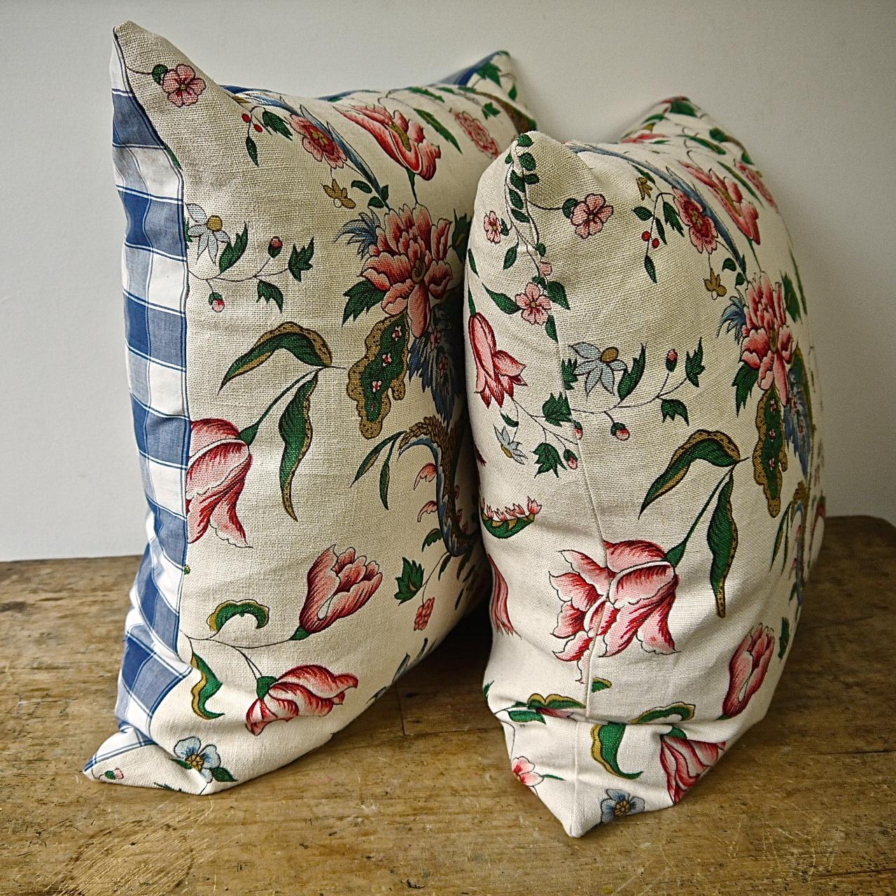 Pink Red Blues Floral Linen Pillow, French, Early 20th Century For Sale 5