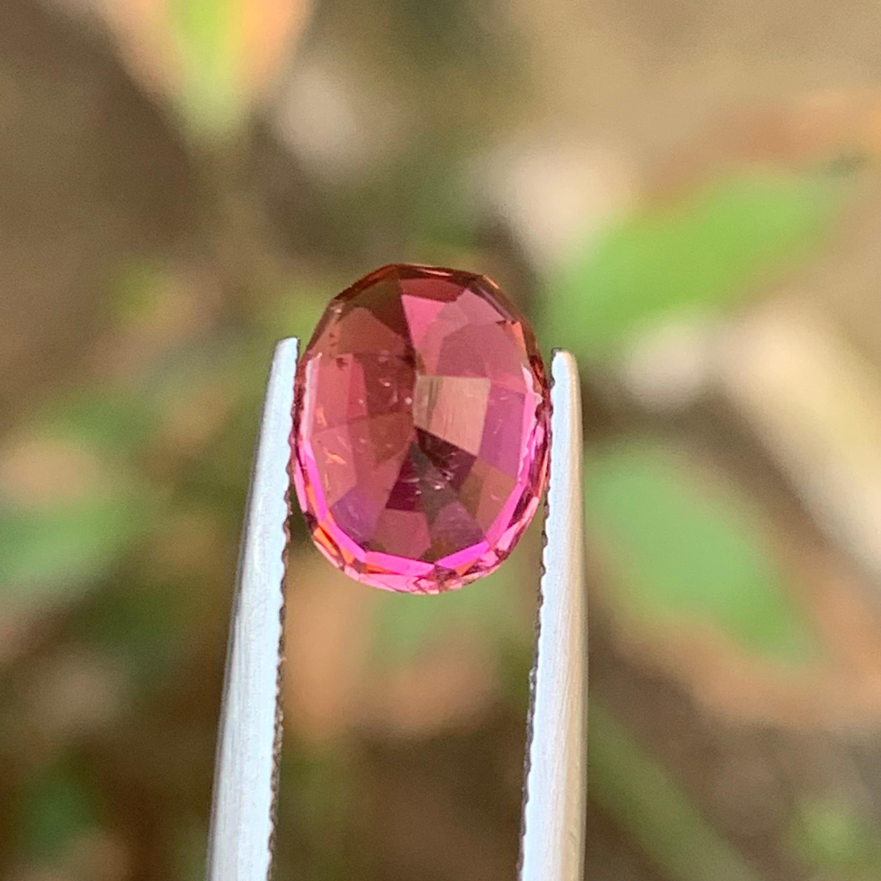 Pink Reddish Hue Natural Tourmaline Ring Loose Gemstone 3.05 Ct Oval Cut-Jewel For Sale 4
