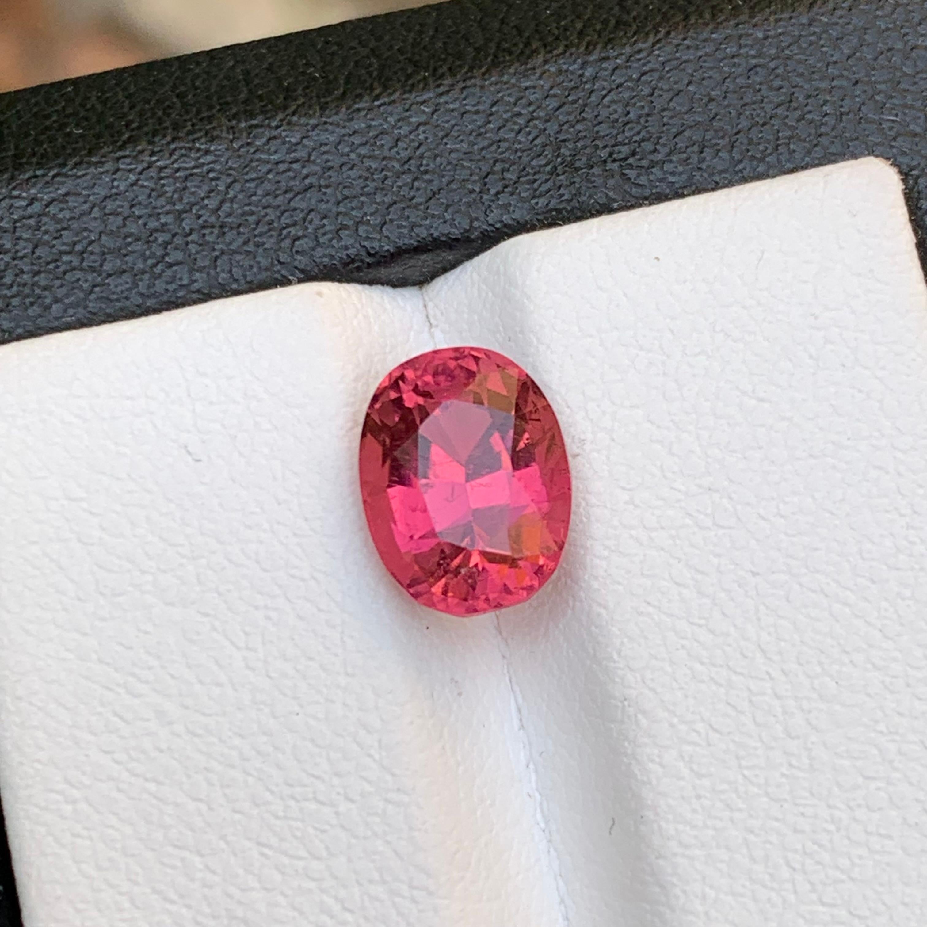 Pink Reddish Hue Natural Tourmaline Ring Loose Gemstone 3.05 Ct Oval Cut-Jewel For Sale 7