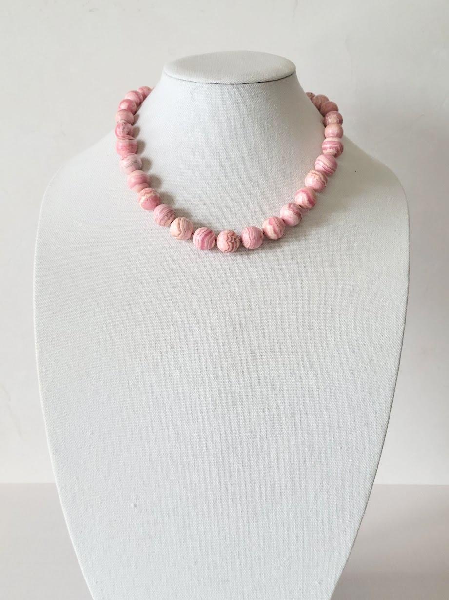 Pink Rhodochrosite Knotted Necklace In New Condition For Sale In Chesterland, OH