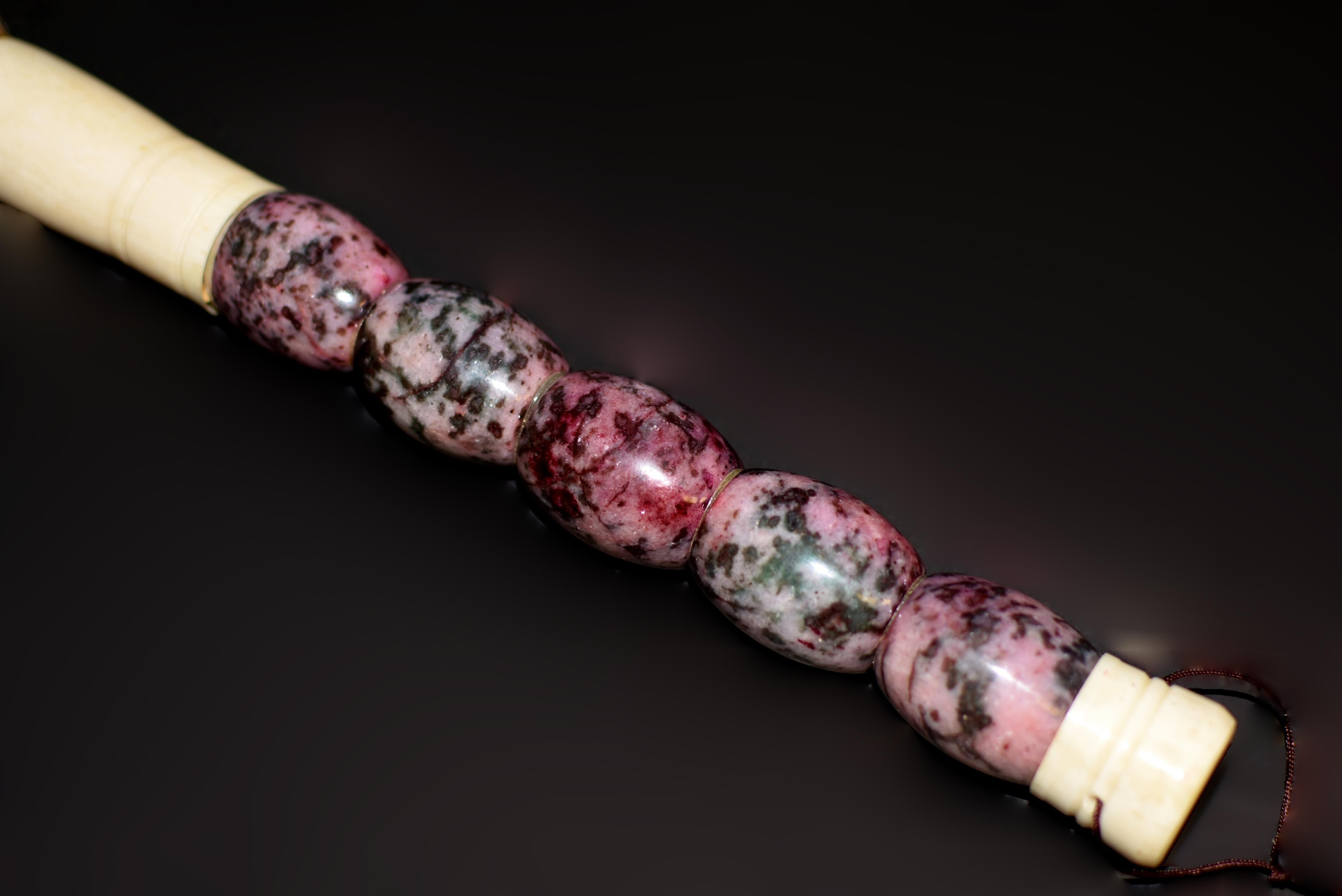 Pinceau de calligraphie en rhodonite rose 15