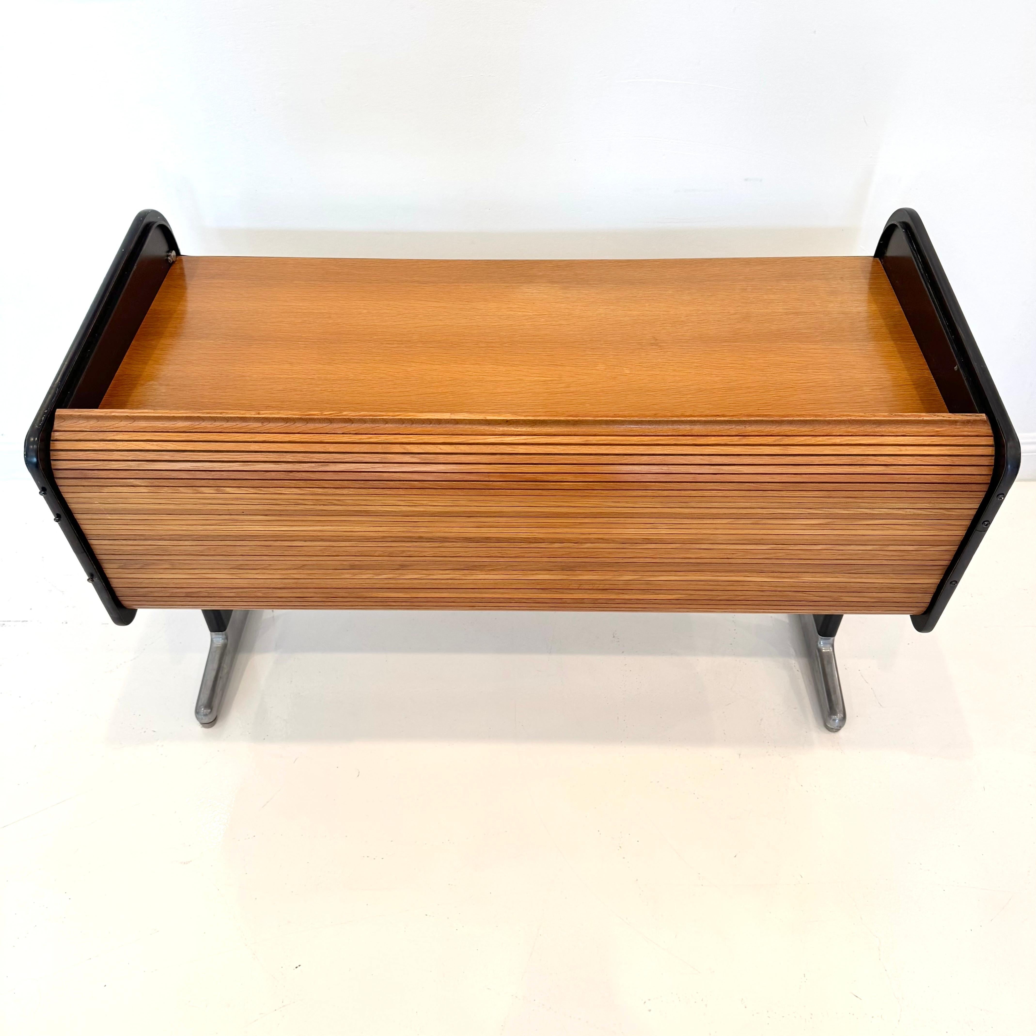 Pink Roll Top Standing Desk by George Nelson for Herman Miller, 1950s USA For Sale 4