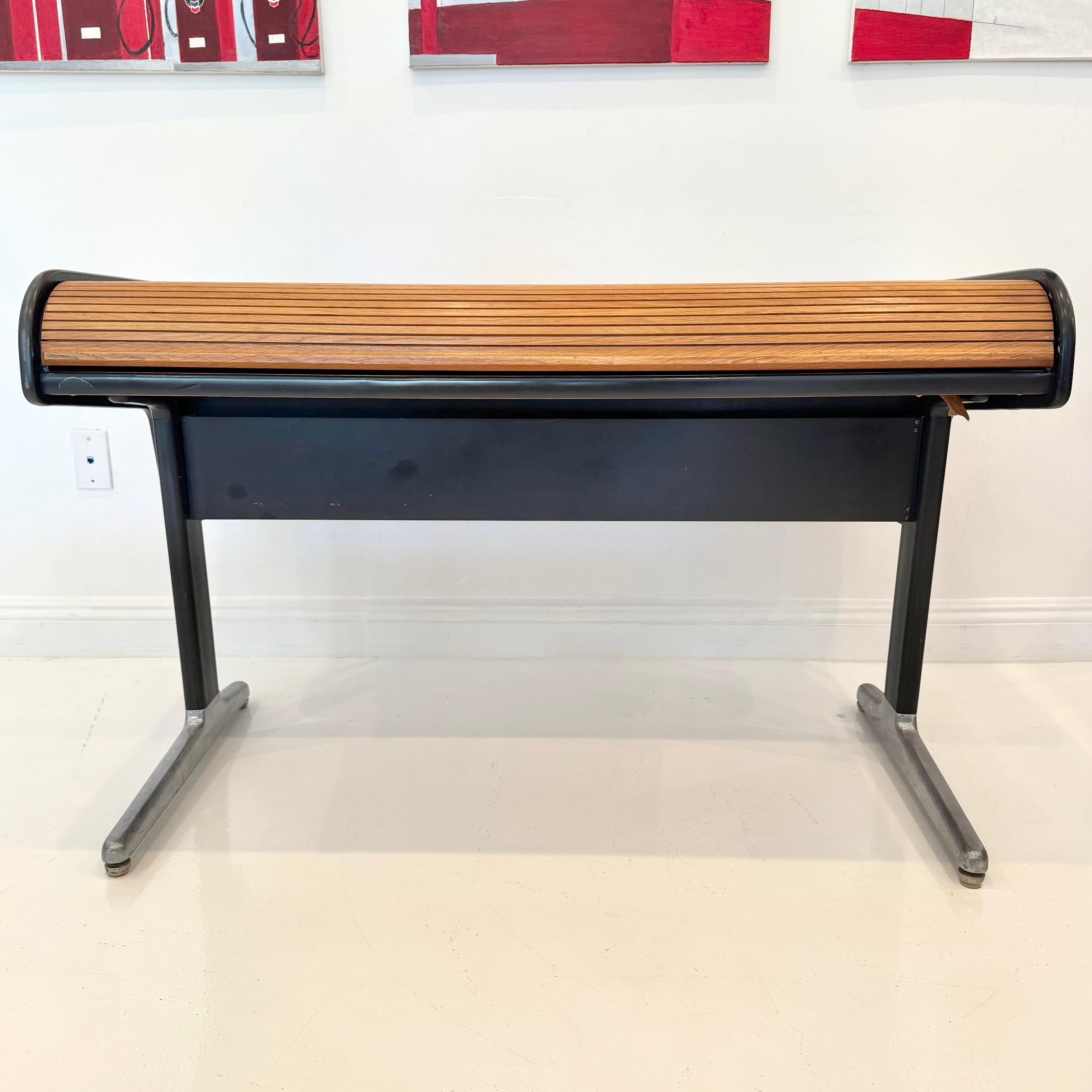 Mid-20th Century Pink Roll Top Standing Desk by George Nelson for Herman Miller, 1950s USA For Sale