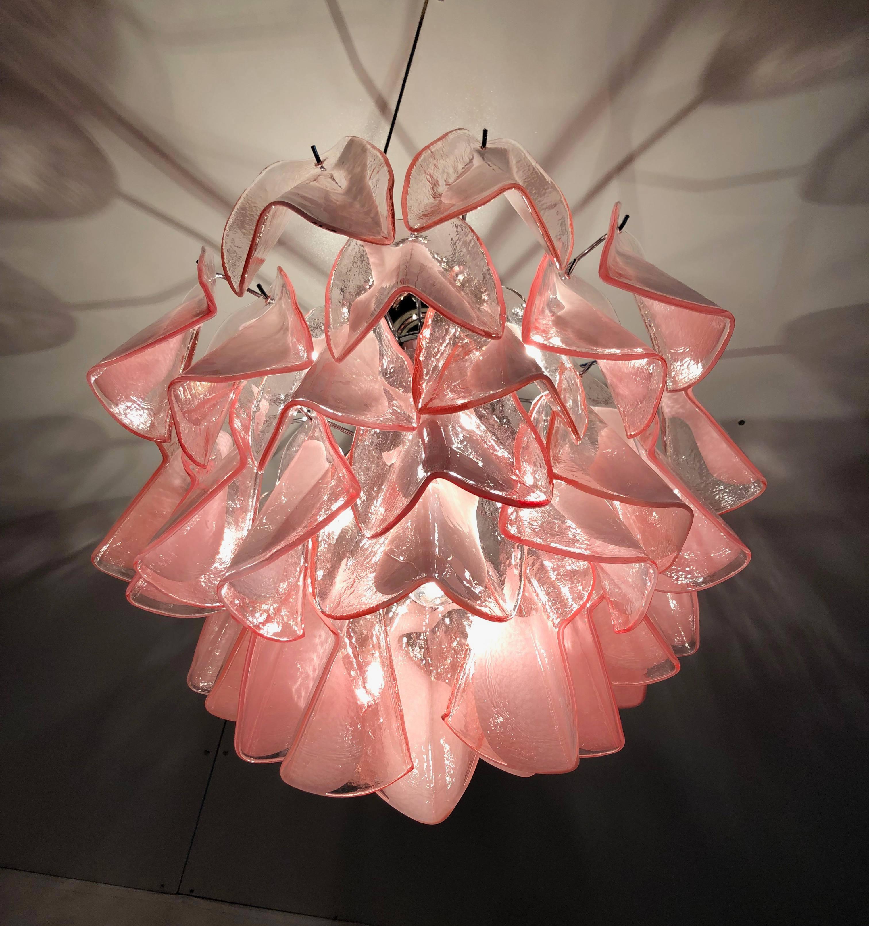 Lampadario Pink Rondine di Fabio Ltd in vendita 3