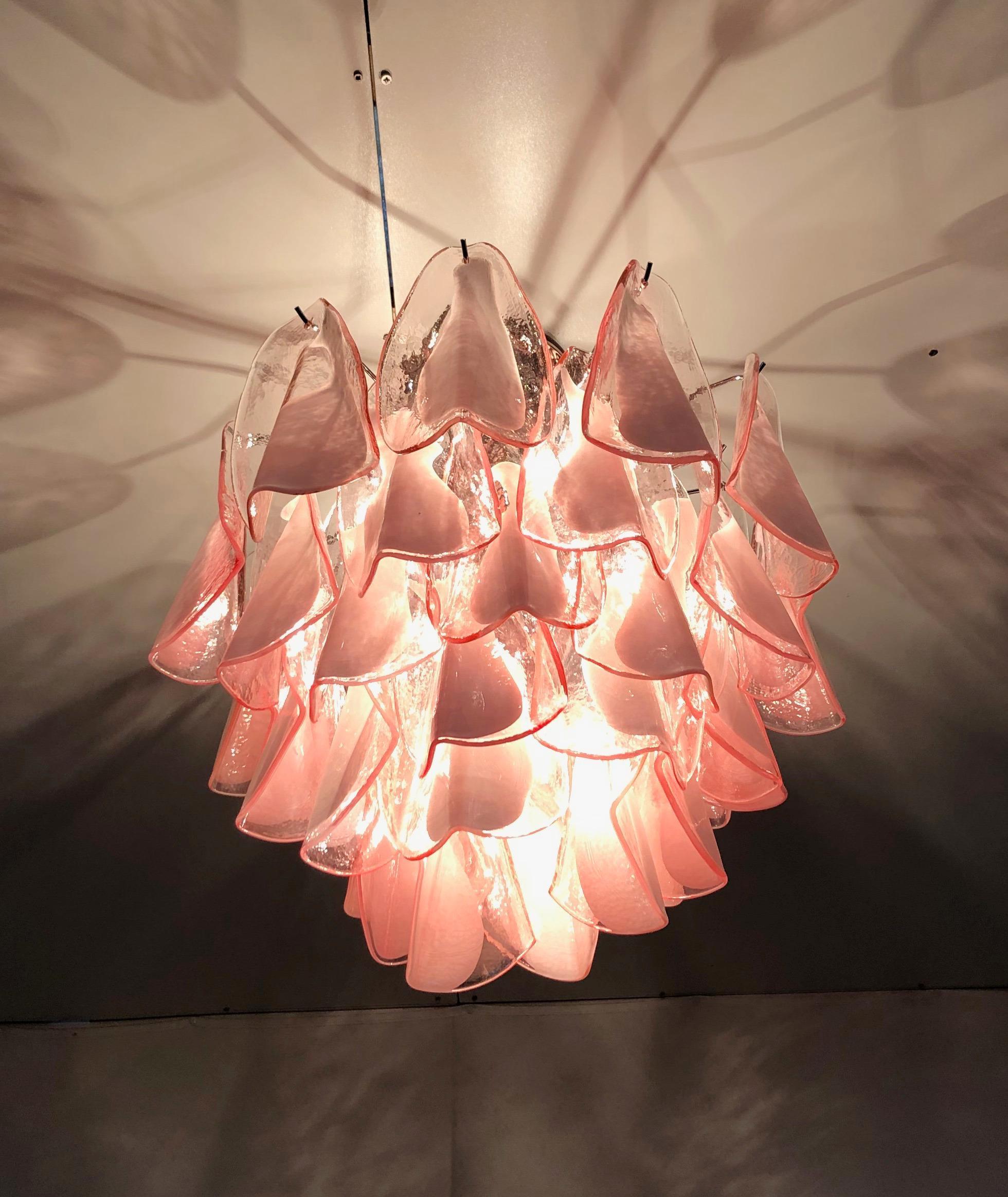Lampadario Pink Rondine di Fabio Ltd in vendita 1