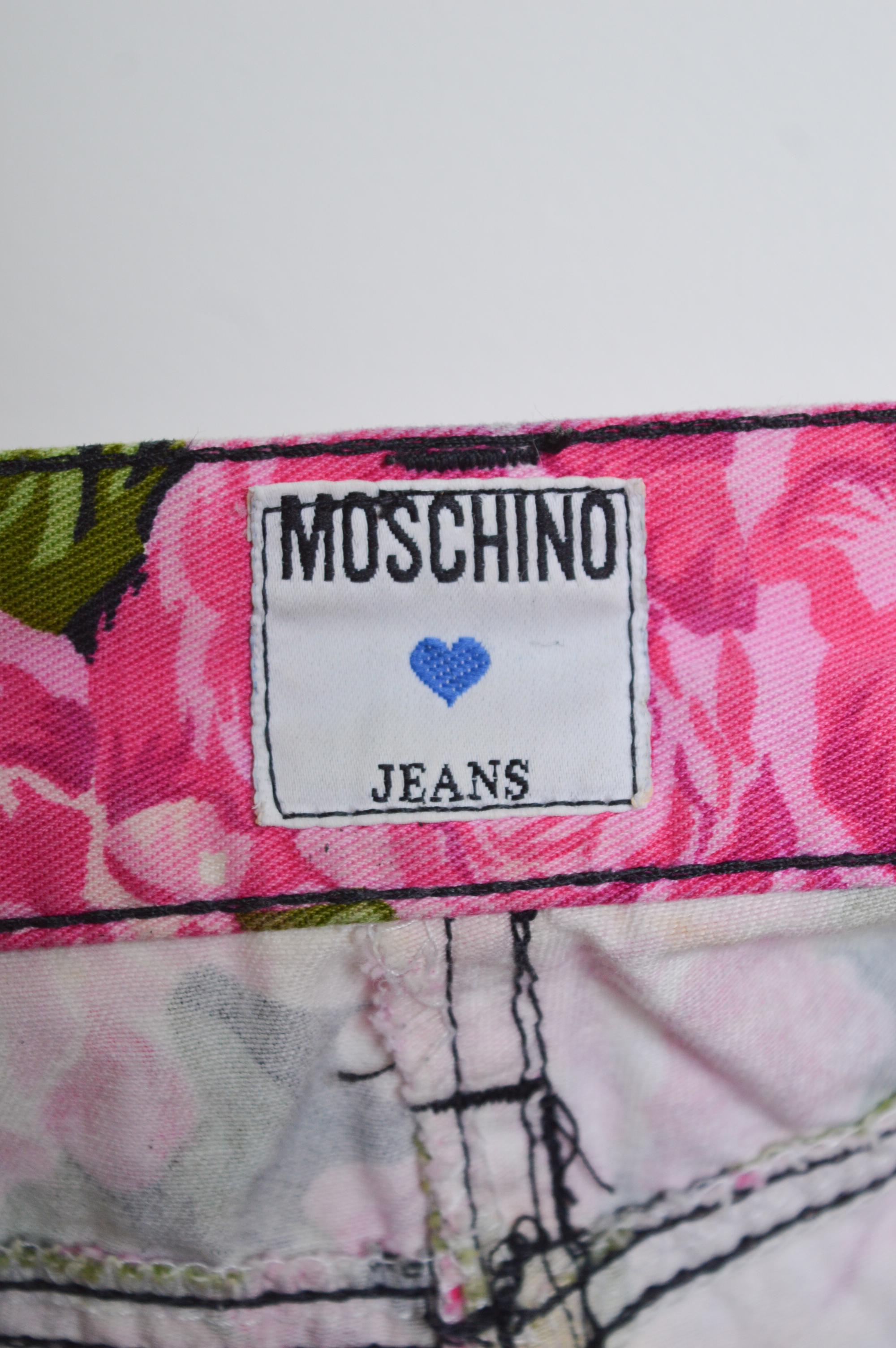 Gonna a vita alta con stampa rosa e peonie MOSCHINO anni '90 con motivo floreale in vendita 1
