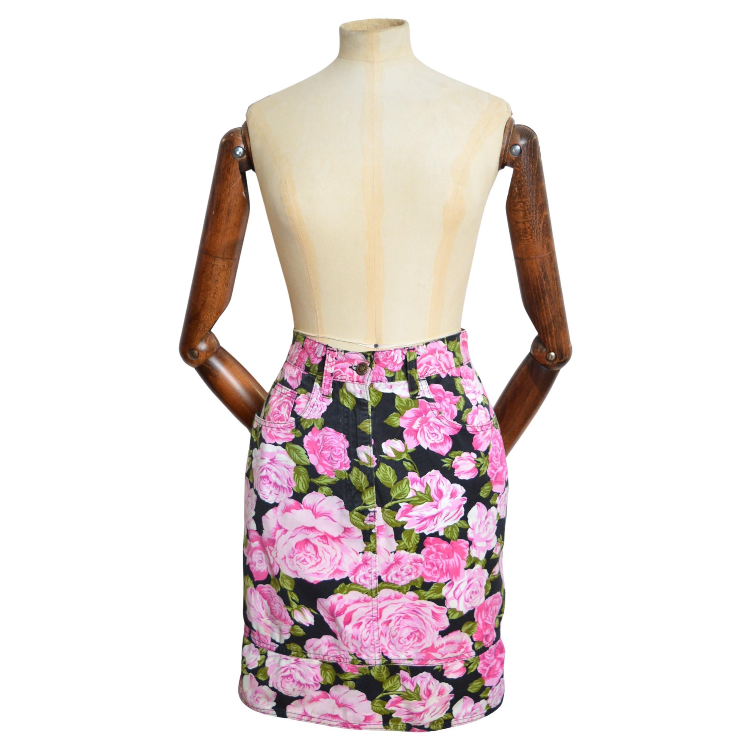 MOSCHINO jupe taille haute à imprimé floral rose, rose et pivoine, années 1990