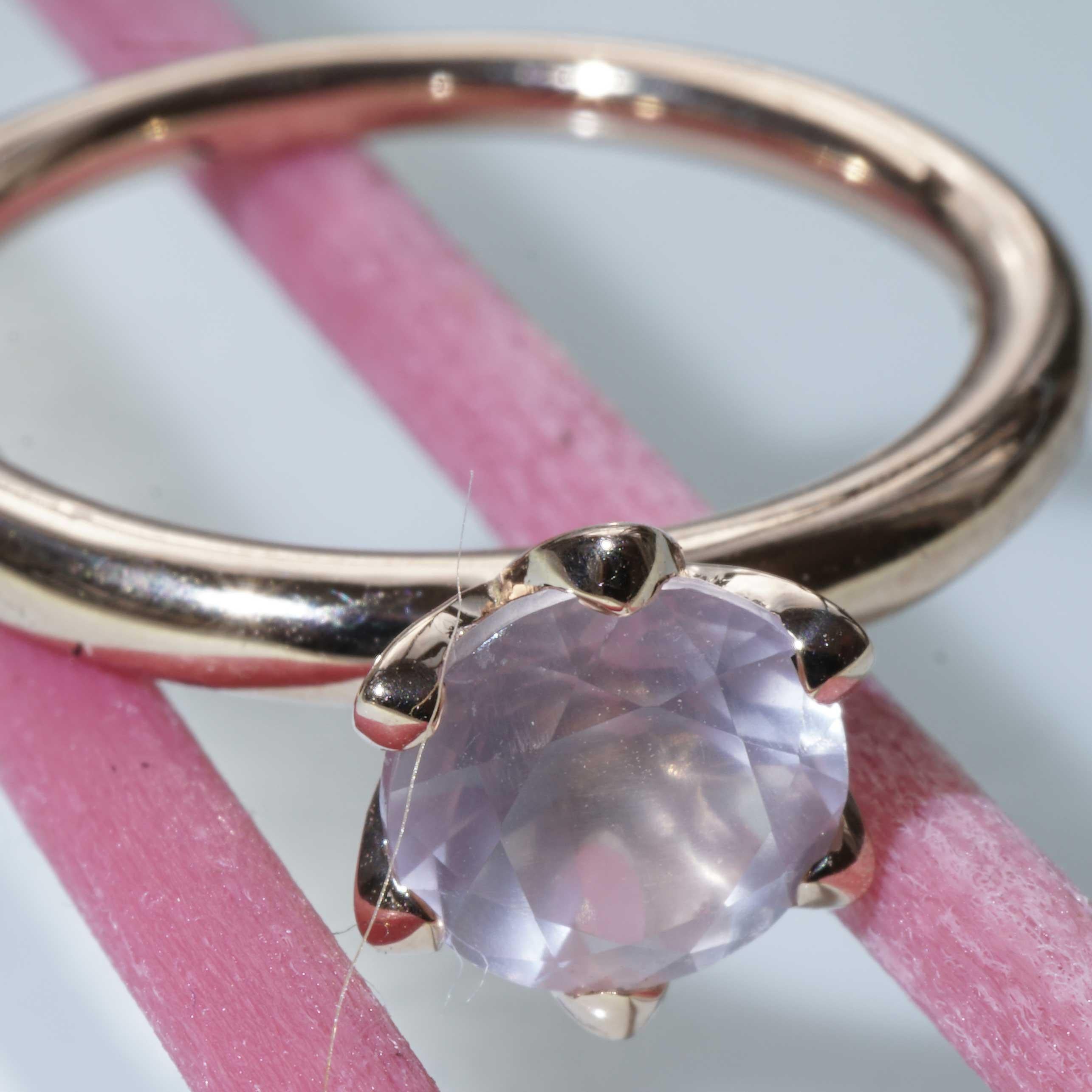Pink Rose Quartz Ring made in Italy Valenza  finest Goldsmith´s Work Bestseller For Sale 7