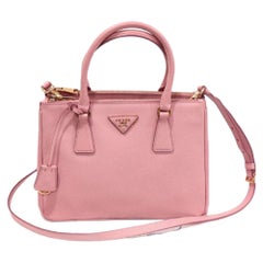 Pink Saffiano Lux Gold Triangle Double Zip Galleria Medium