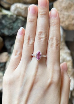 Pink Sapphire 0.95 carat with Diamond 0.47 carat Ring set in 18K Rose Gold Setti