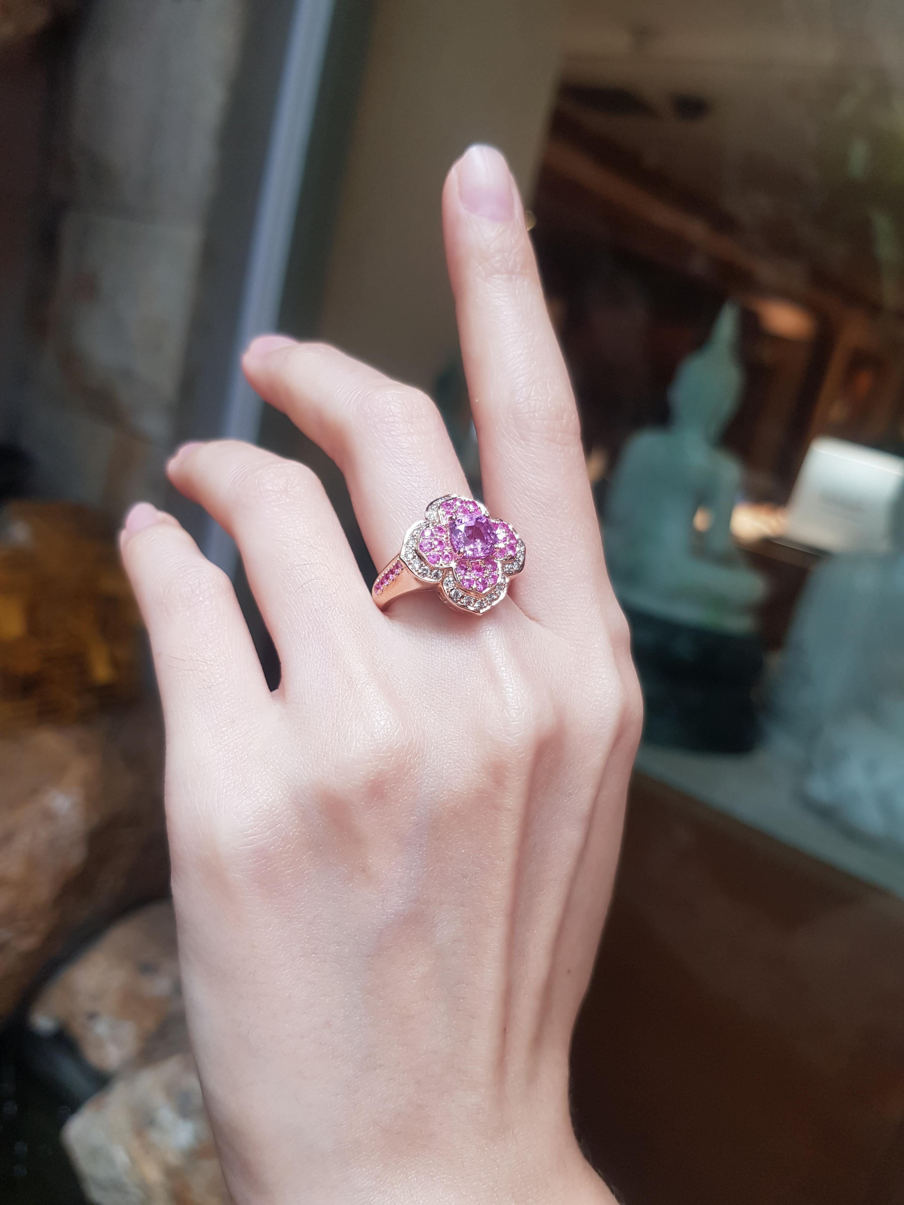 Round Cut Pink Sapphire and Brown Diamond Ring set in 18K Rose Gold Settings For Sale
