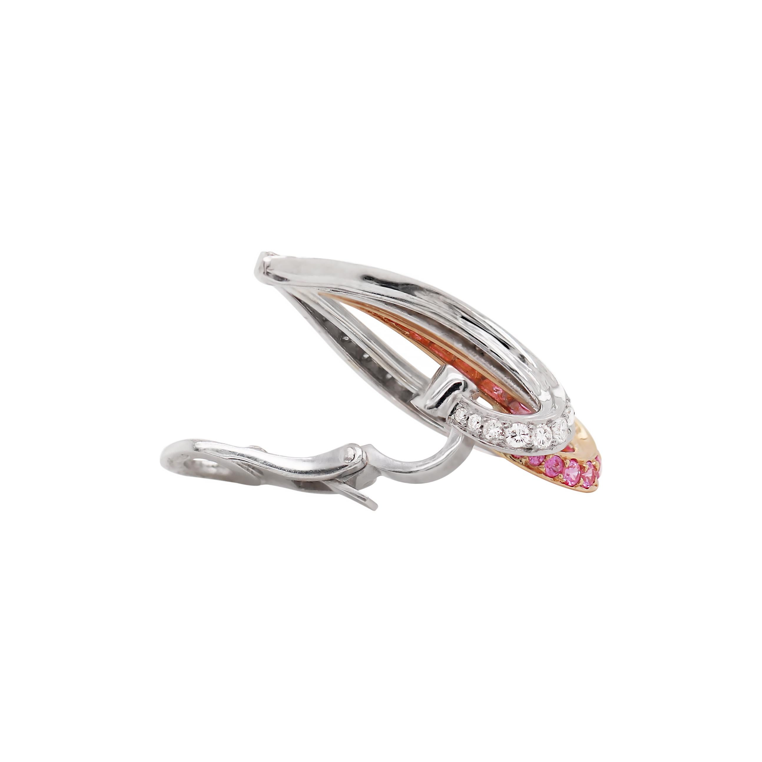 Ohrclips aus 18 Karat Weiß- und Roségold mit rosa Saphiren und Diamanten (Brillantschliff) im Angebot