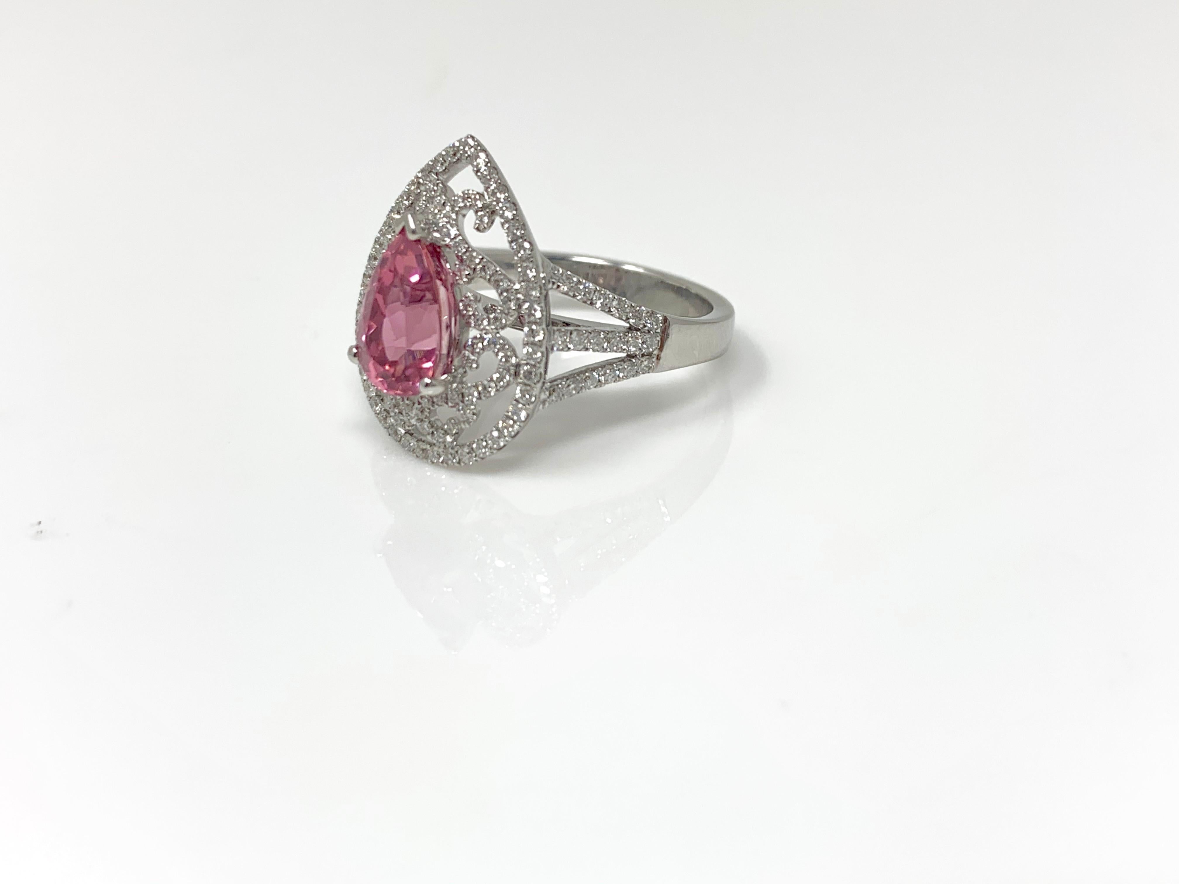 Contemporary Pink Sapphire and Diamond Cocktail Ring in 18 Karat White Gold For Sale