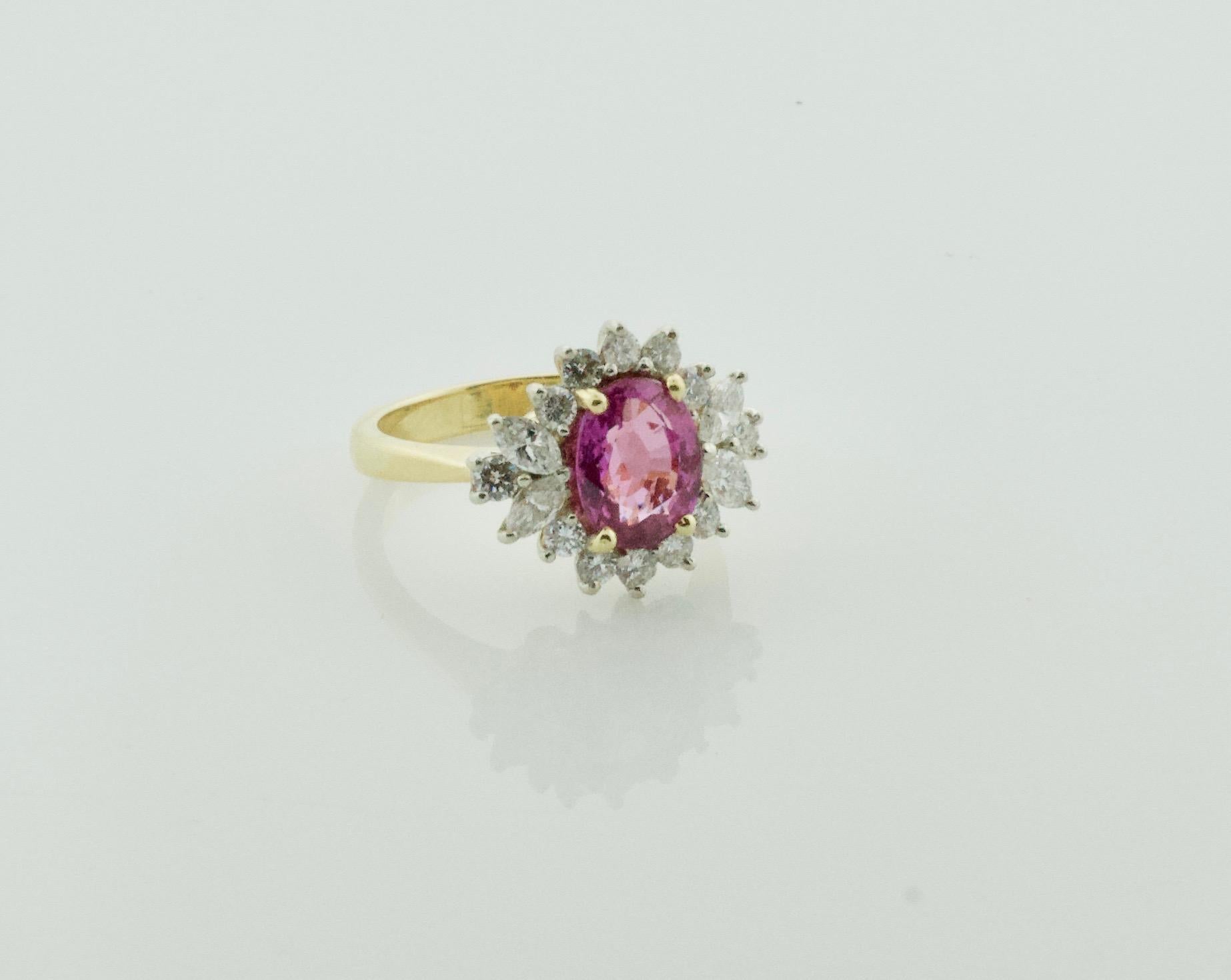 Pink Sapphire and Diamond Cocktail Ring in 18k In Excellent Condition For Sale In Wailea, HI