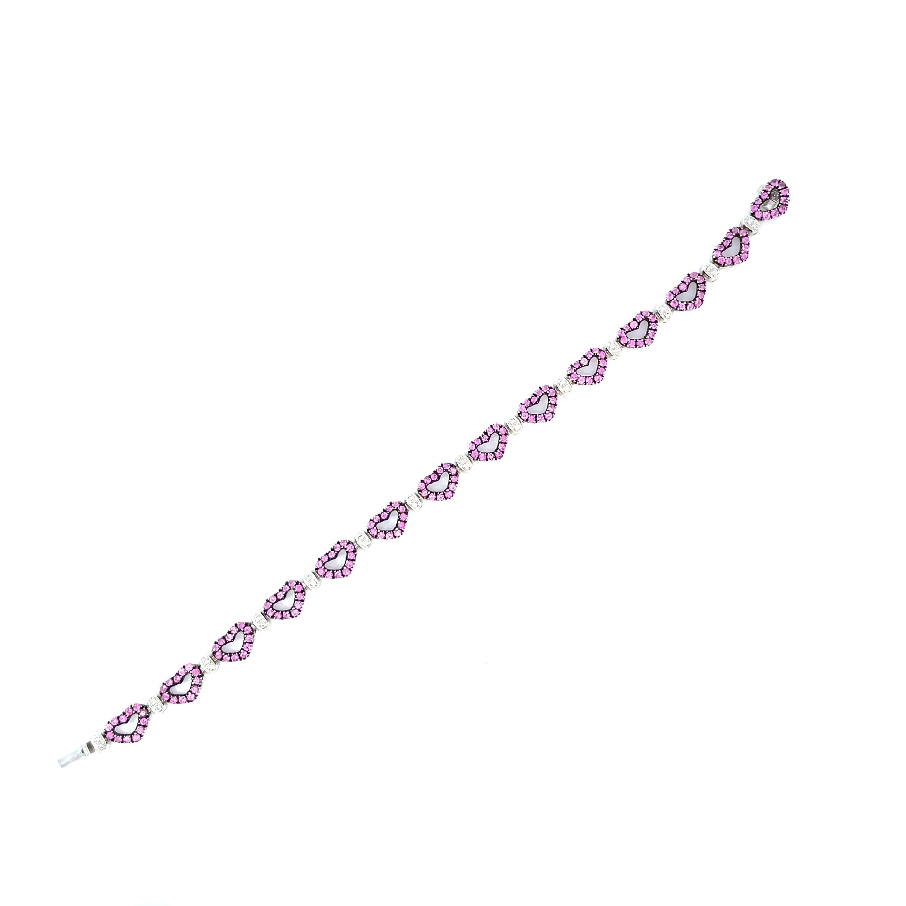 Round Cut  Pink Sapphire and Diamond Heart Shape Bracelet in 18 Karat White Gold For Sale