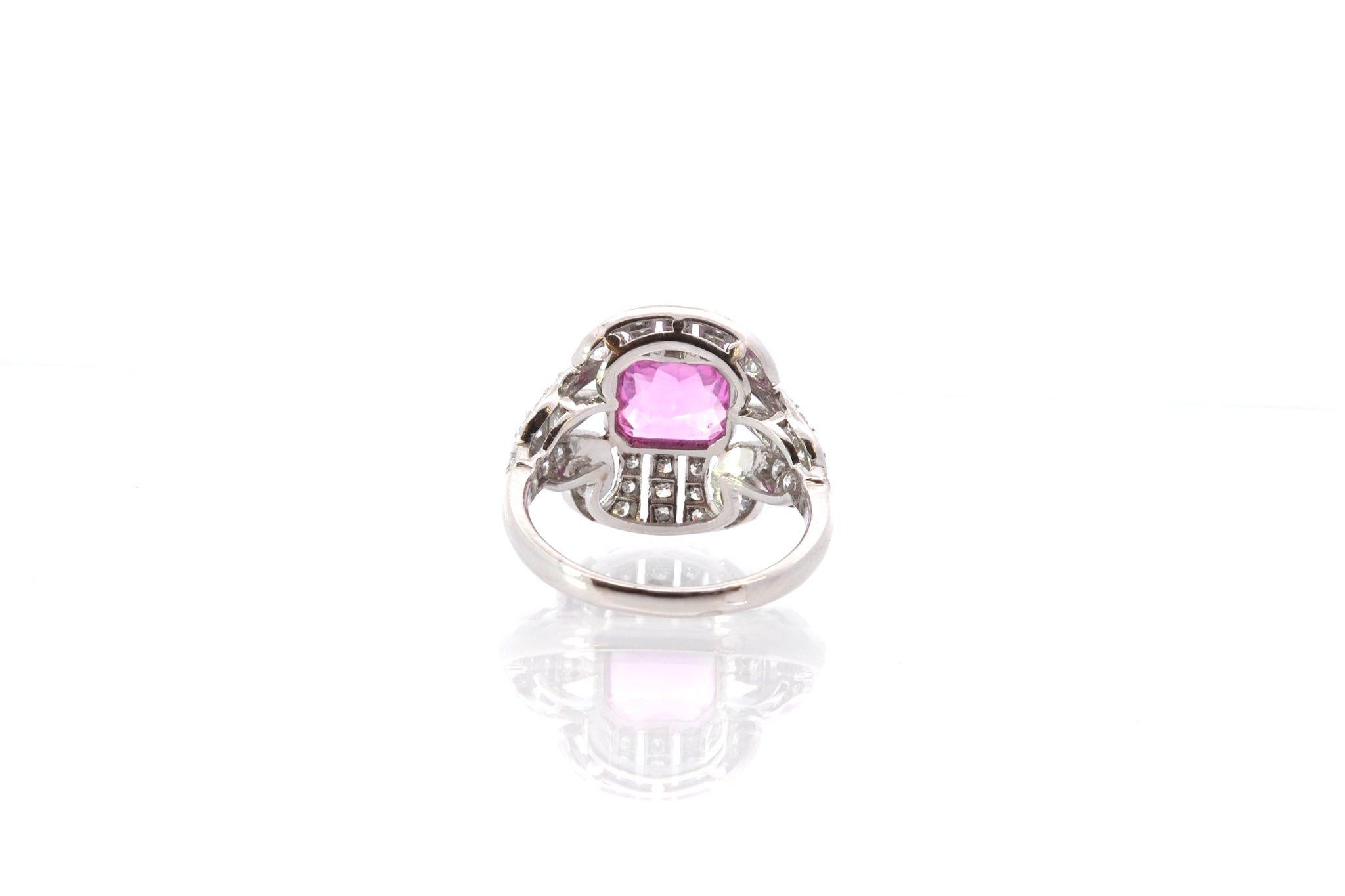 Women's or Men's Pink sapphire and diamonds ring in platine For Sale
