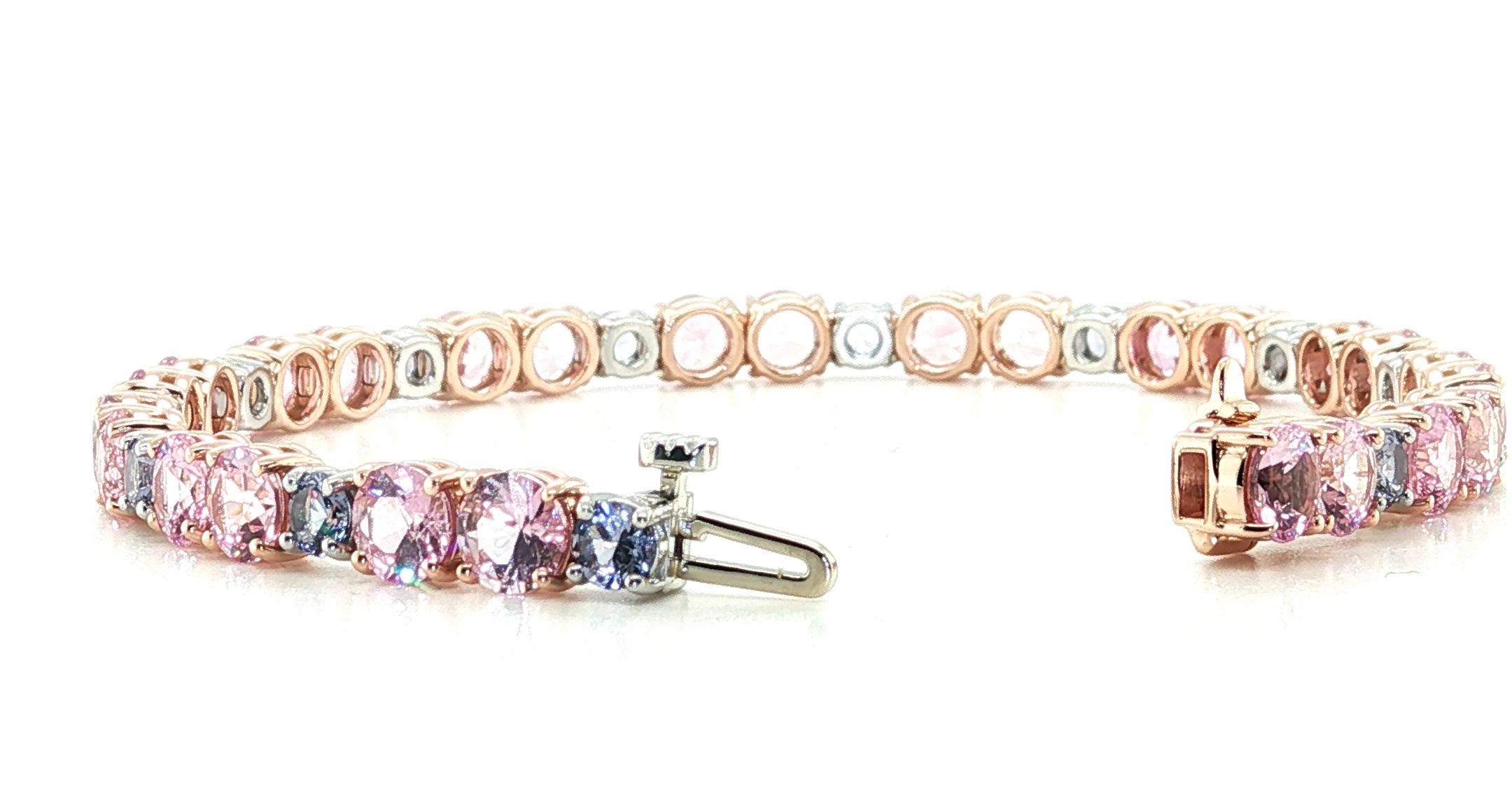 Pink Sapphire and Lavender Spinel Tennis Bracelet in Platinum and 18k Rose Gold Corte redondo en venta