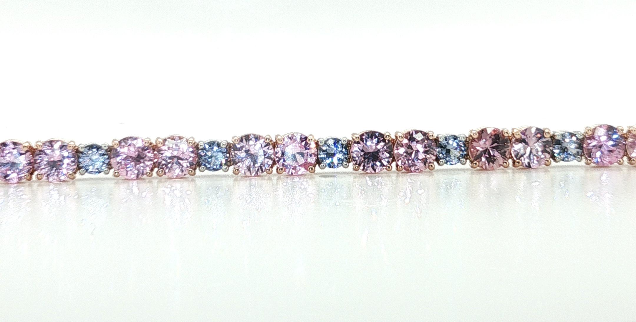 Pink Sapphire and Lavender Spinel Tennis Bracelet in Platinum and 18k Rose Gold en Nuevo estado para la venta en Los Angeles, CA