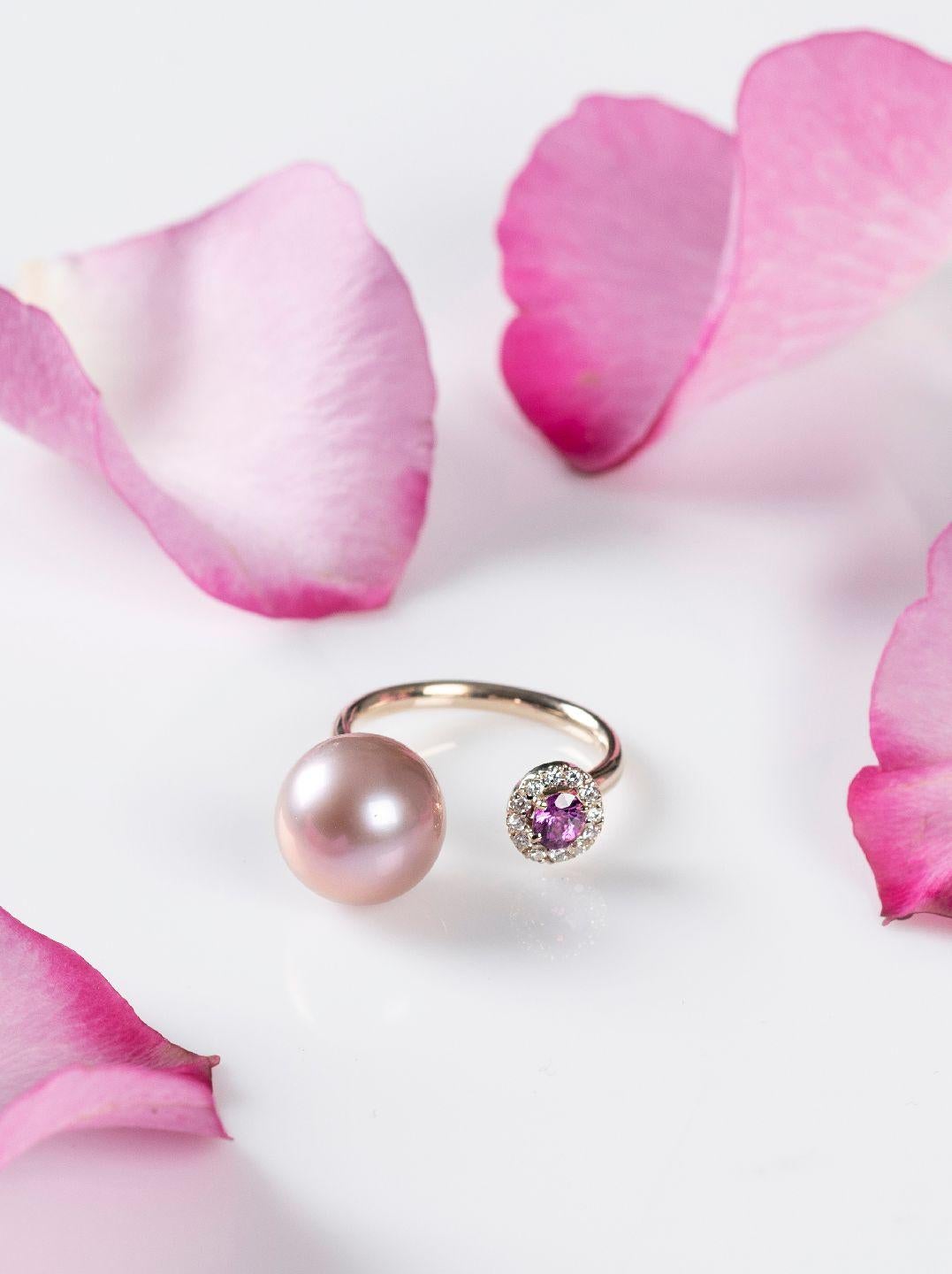 Contemporary Pink Sapphire and Pearl Ring, 18K Gold