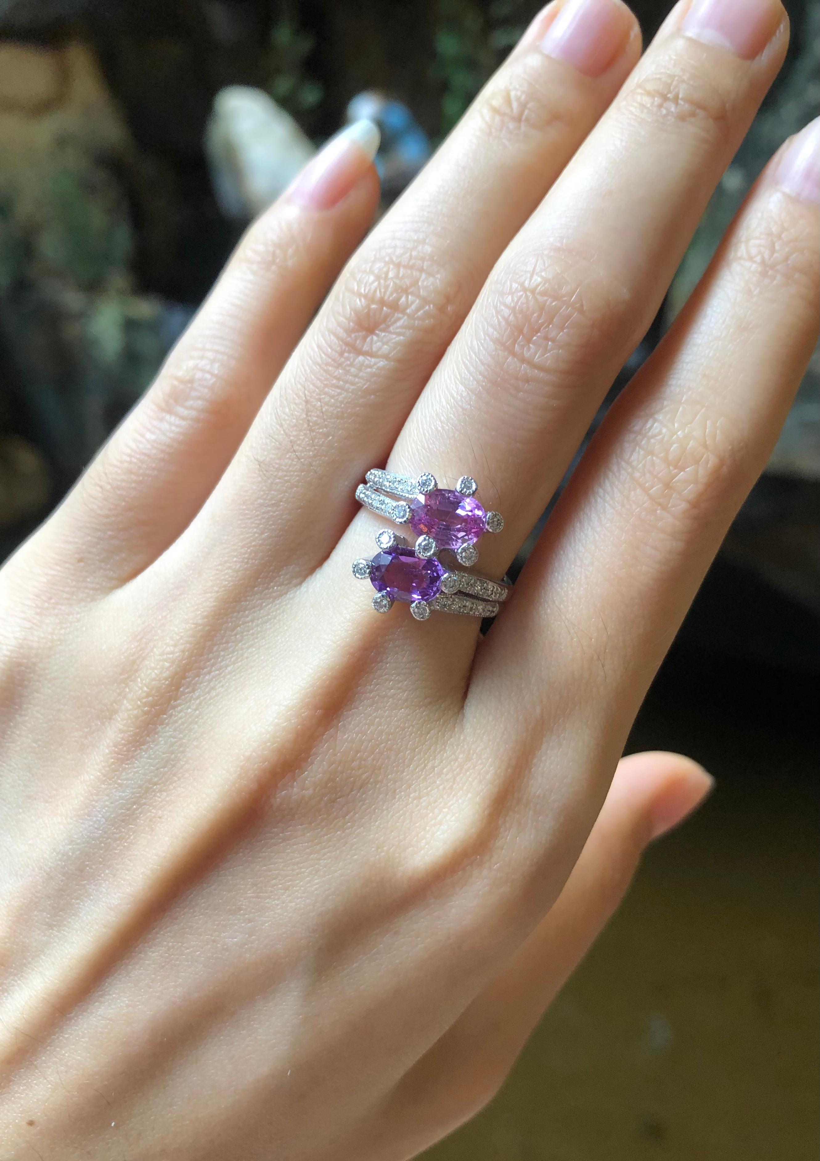 Pink Sapphire and Purple Sapphire with Diamond Ring Set in 18 Karat White Gold In New Condition For Sale In Bangkok, TH