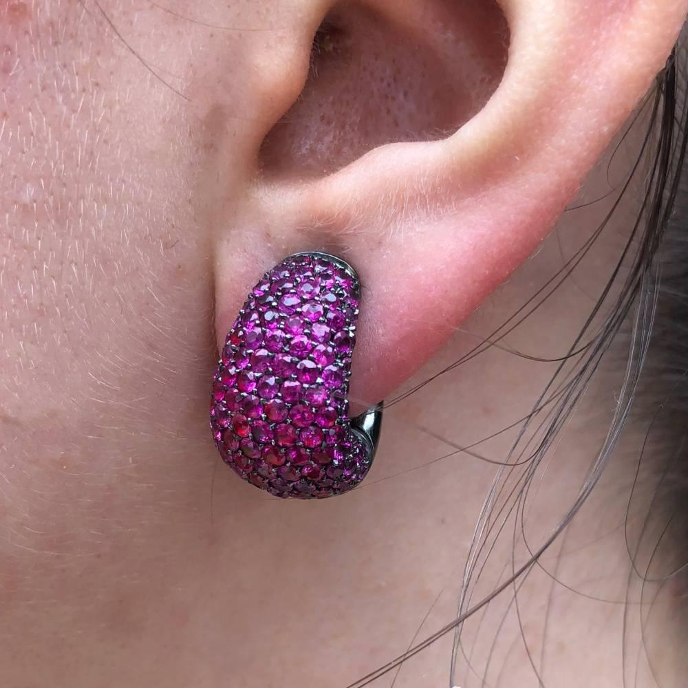 Pink Sapphire Black Gold Earrings For Sale 2