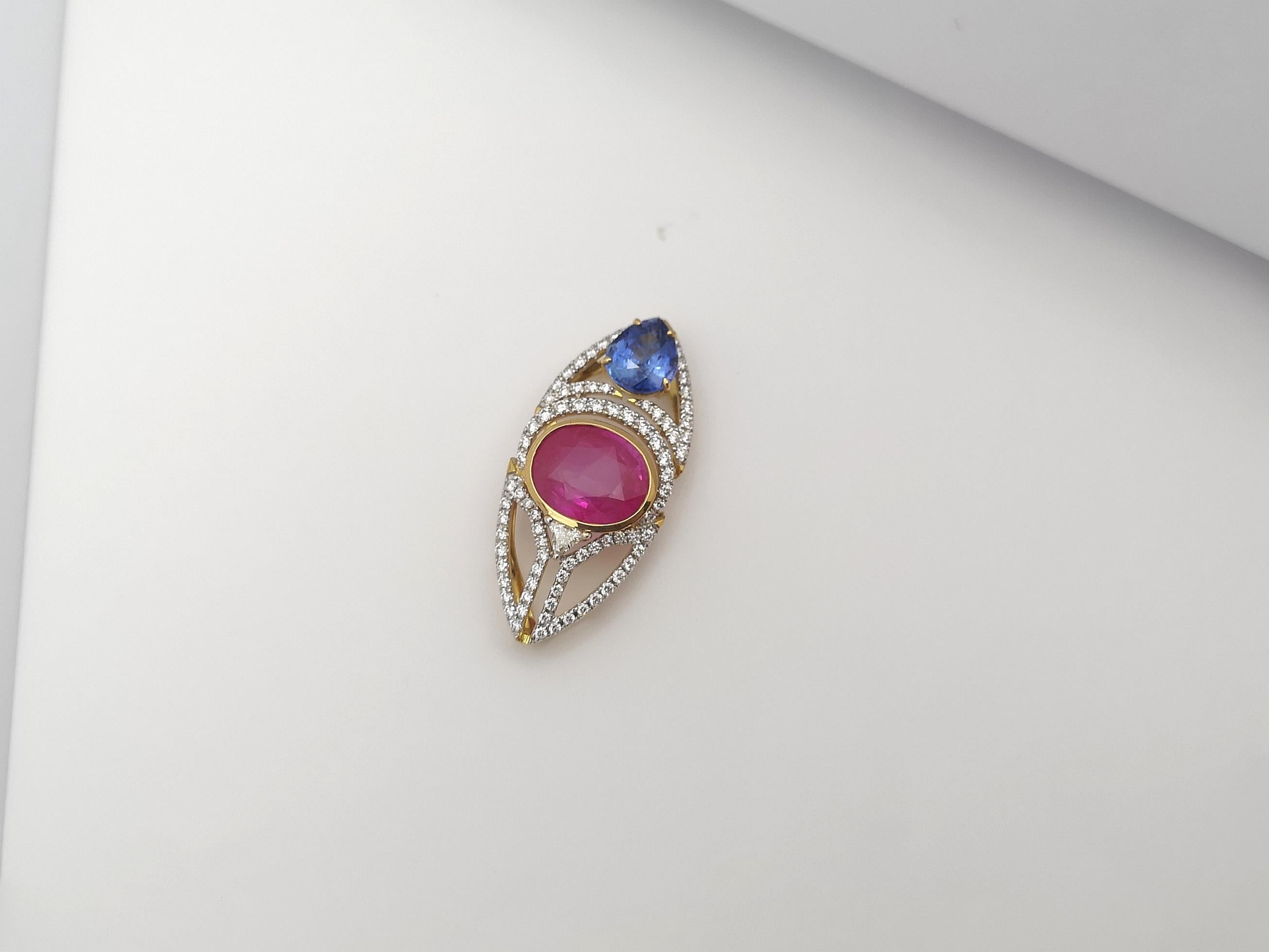Ciondolo con zaffiro rosa, zaffiro blu e diamante incastonato in oro 18 carati in vendita 4