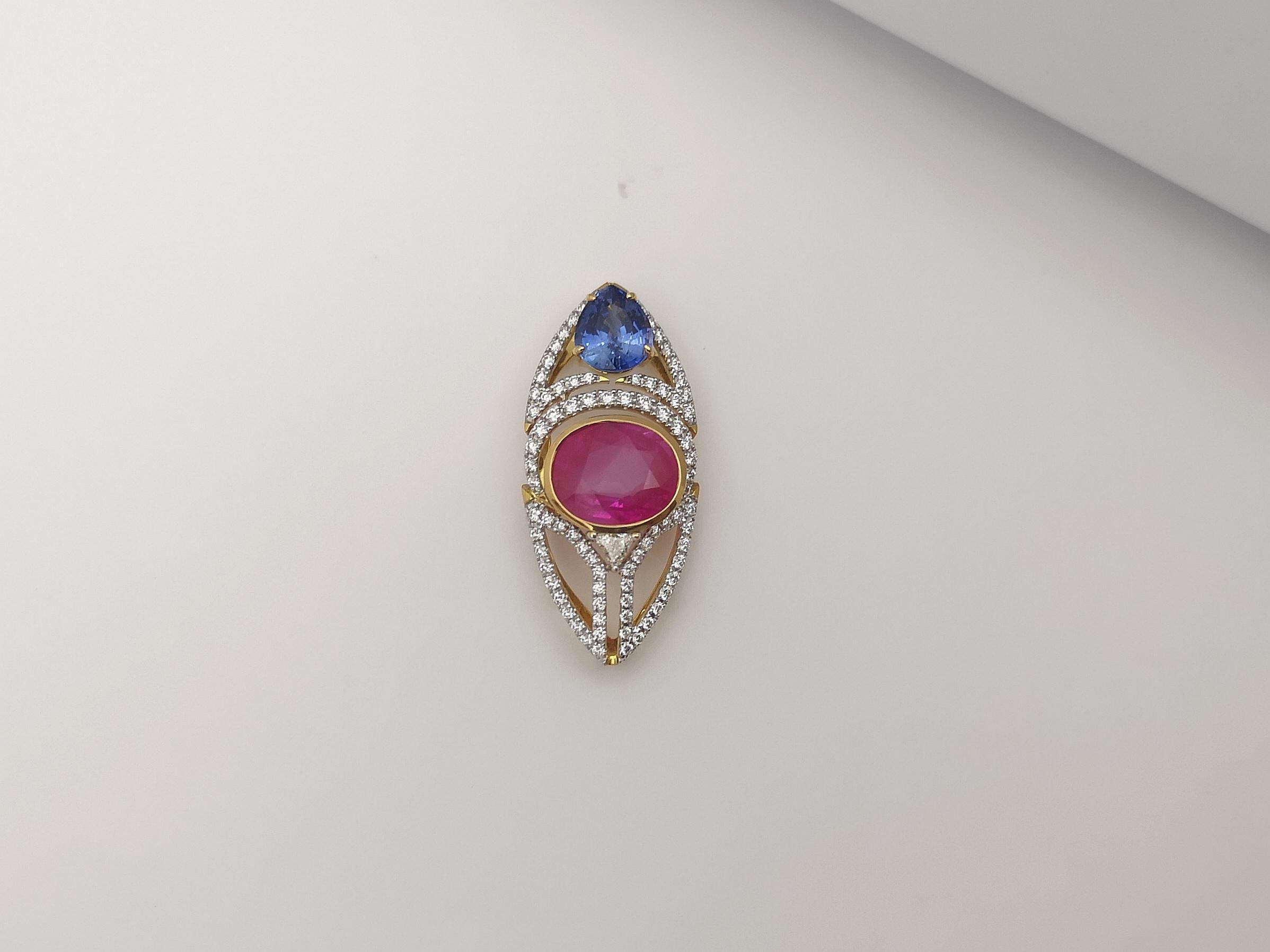 Ciondolo con zaffiro rosa, zaffiro blu e diamante incastonato in oro 18 carati in vendita 6