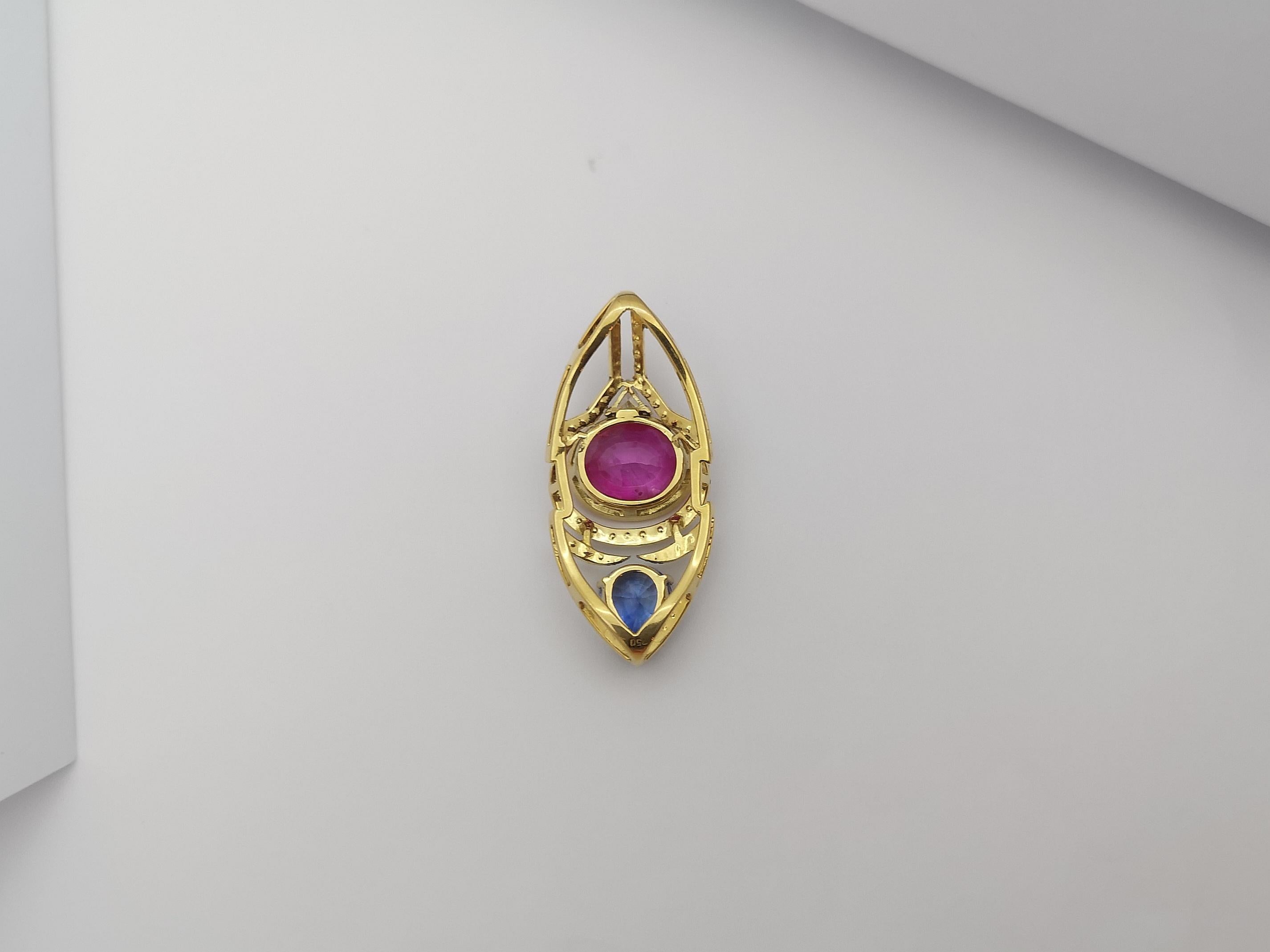 Ciondolo con zaffiro rosa, zaffiro blu e diamante incastonato in oro 18 carati in vendita 10