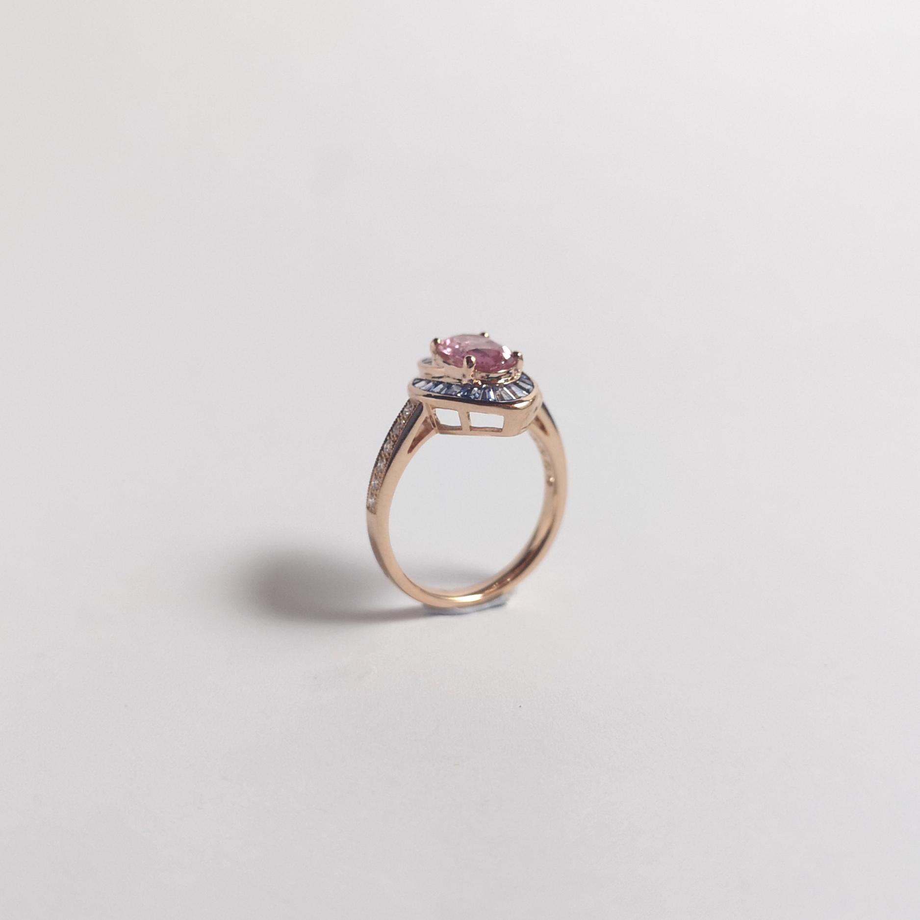 Anello con zaffiro rosa, zaffiro blu e diamante con montatura in oro rosa 18K in vendita 8