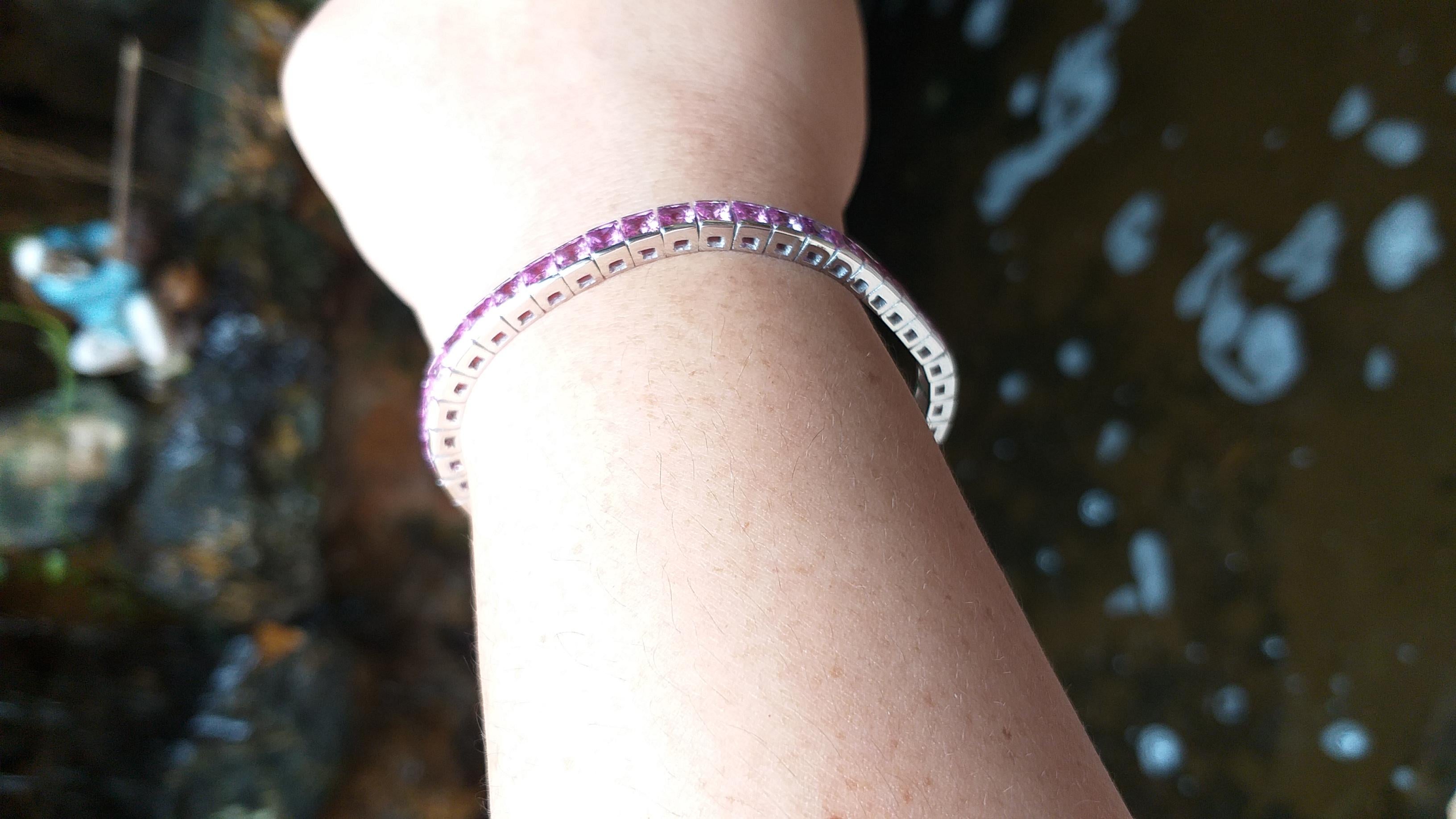 Pink Sapphire Bracelet Set in 18 Karat White Gold Settings In New Condition In Bangkok, TH