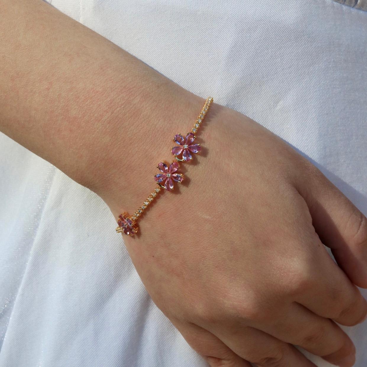 Pink Sapphire Cherry Blossom Diamond Tennis Bracelet in 18k Yellow Gold For Sale 1