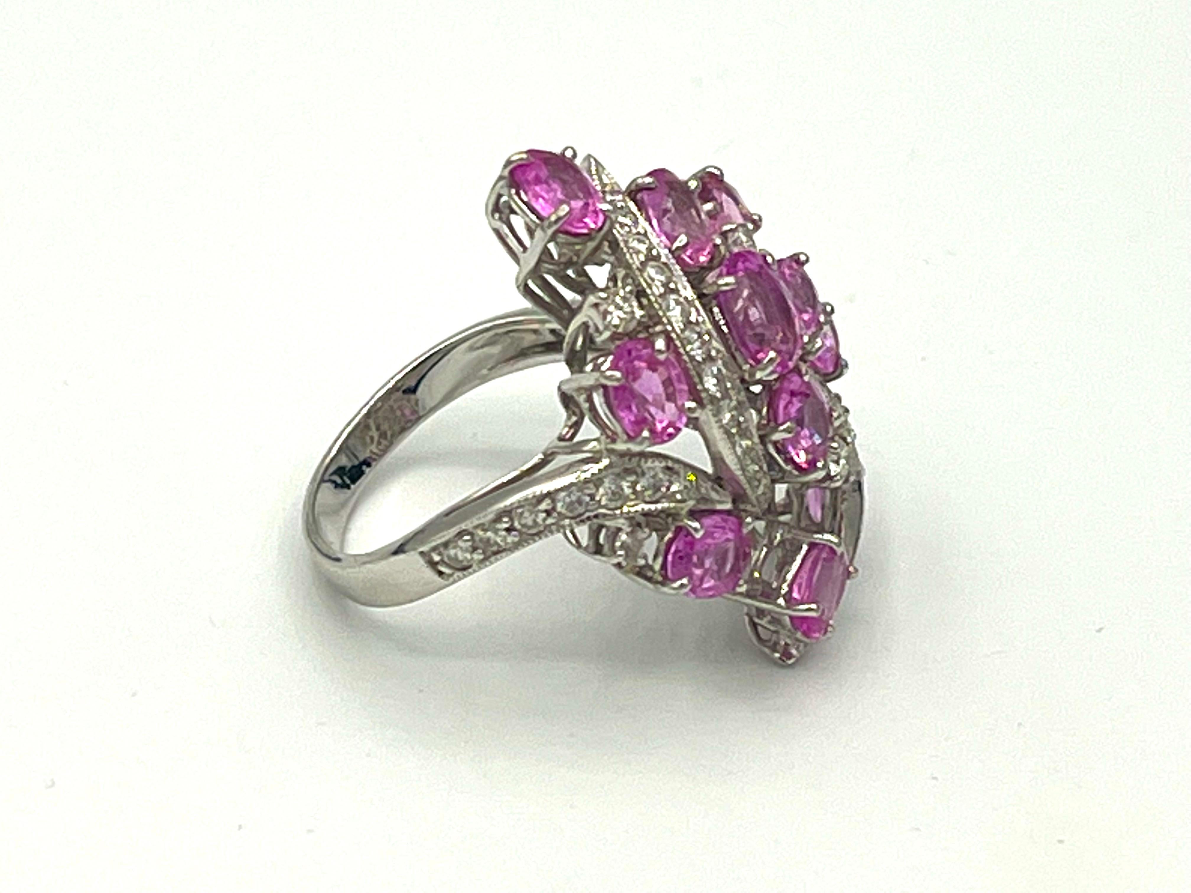 18k white gold
4,61 ct pink sapphire
0,60 ct Diamond 
8,63 gram
on top ca. 30 x 20 mm
size 55