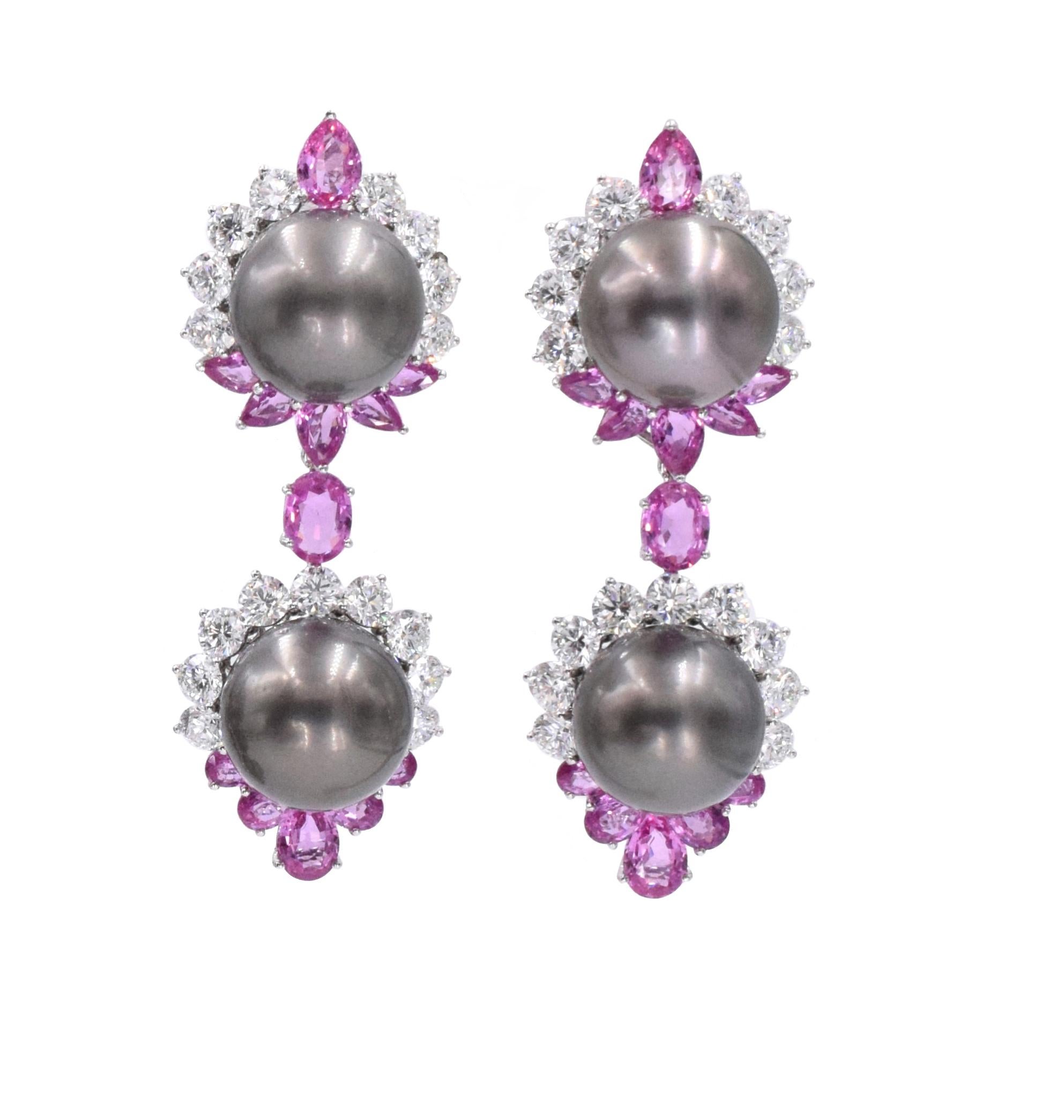 Pink Sapphire, Diamond, and Cultured Grey Pearl Pendant and Earrings In Excellent Condition For Sale In New York, NY