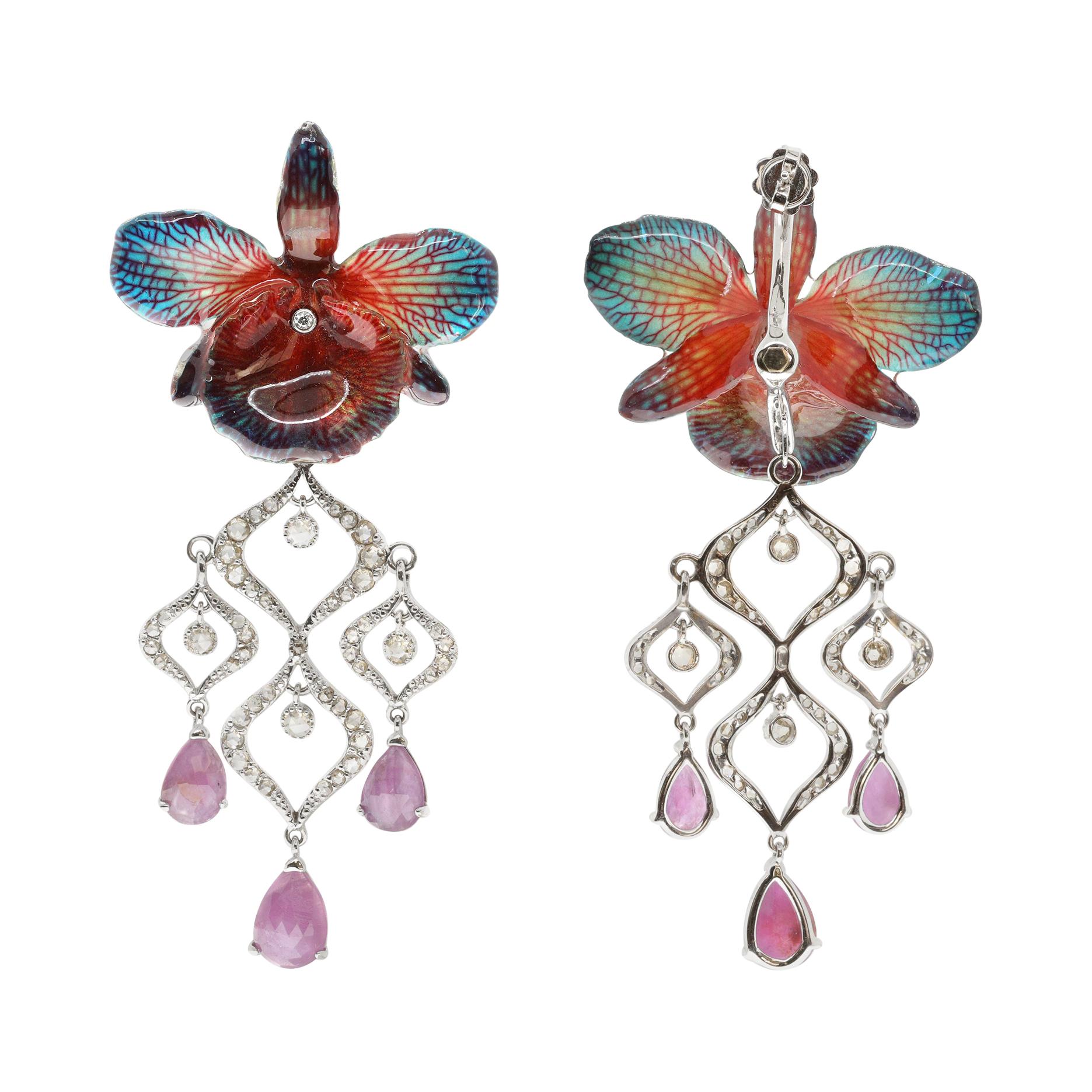 Boucles d'oreilles chandelier en or 18 carats, saphir rose, diamant et orchidée, XXIe siècle