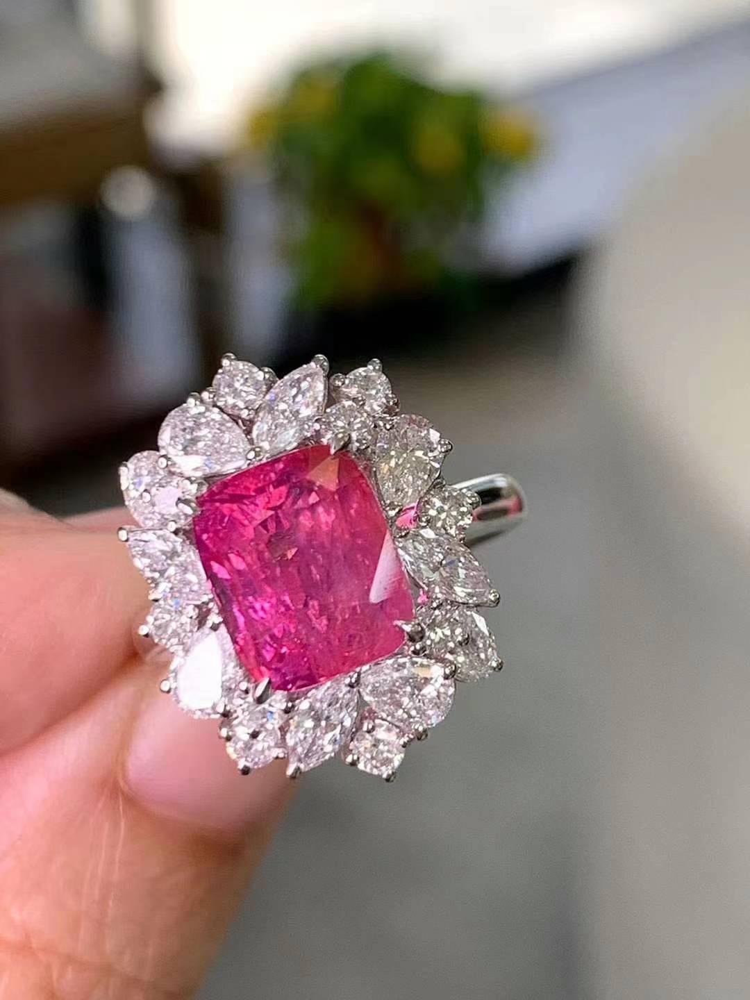 Pink Sapphire Diamond Cocktail Ring in 18k White Gold en venta 10
