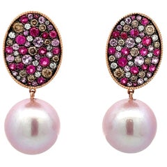 Rosa Saphir-Diamant-Süßwasserperlen-Tropfen-Ohrringe 3,05 Karat 14-15 MM 18 KT