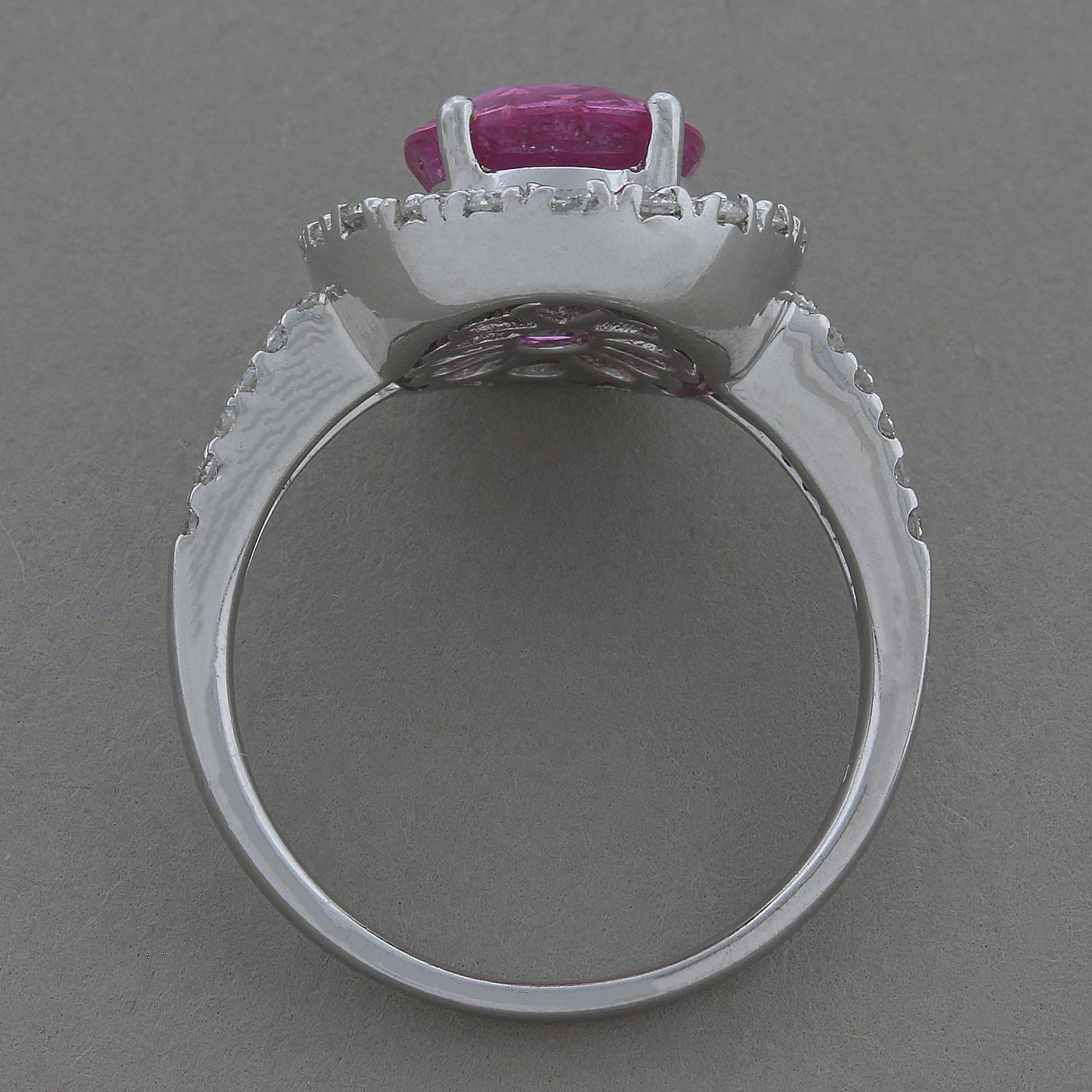 Women's Pink Sapphire Diamond Gold Ring