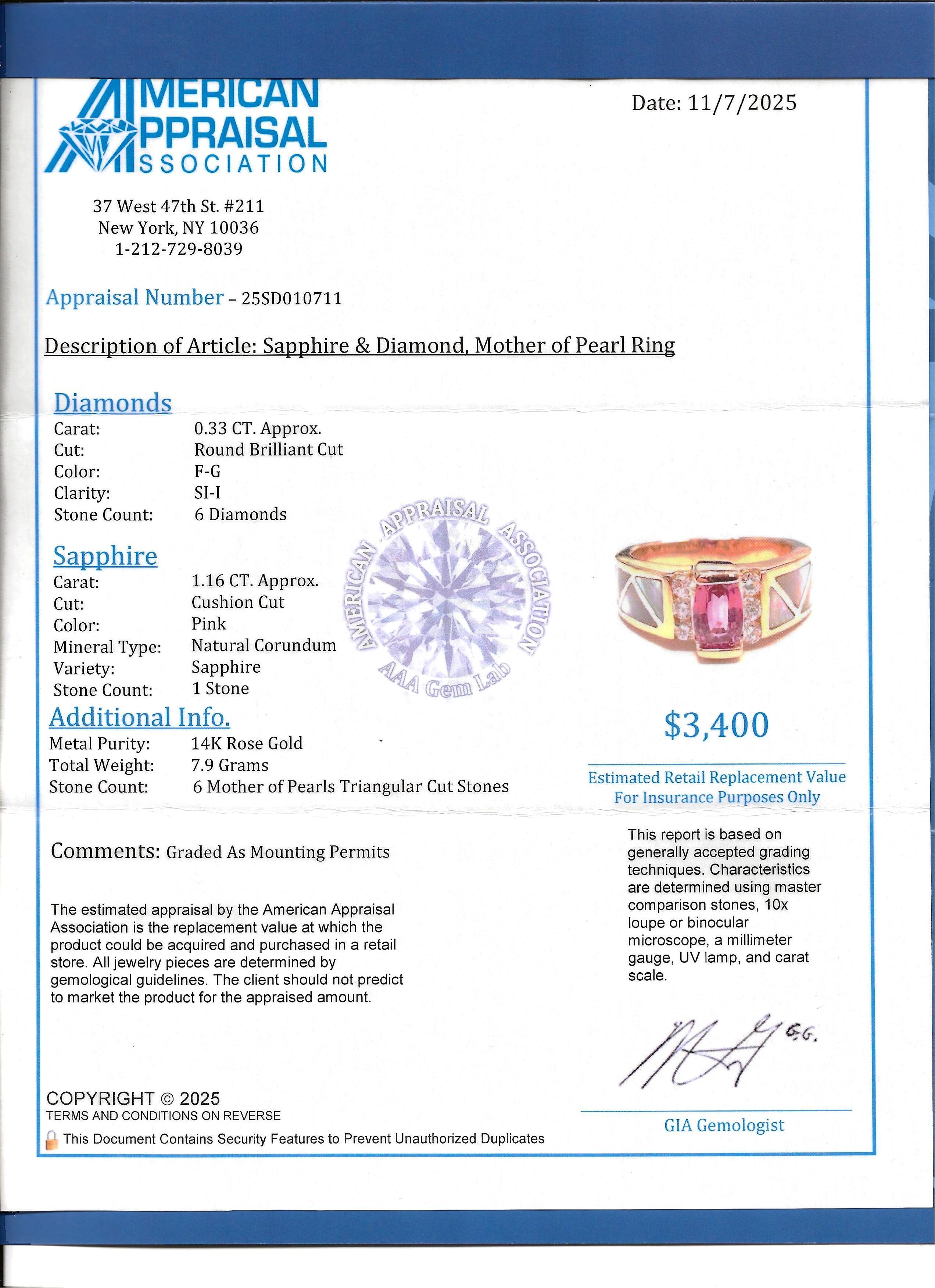 Bague en or rose 14 carats avec incrustation de saphirs roses, diamants et nacre en vente 9