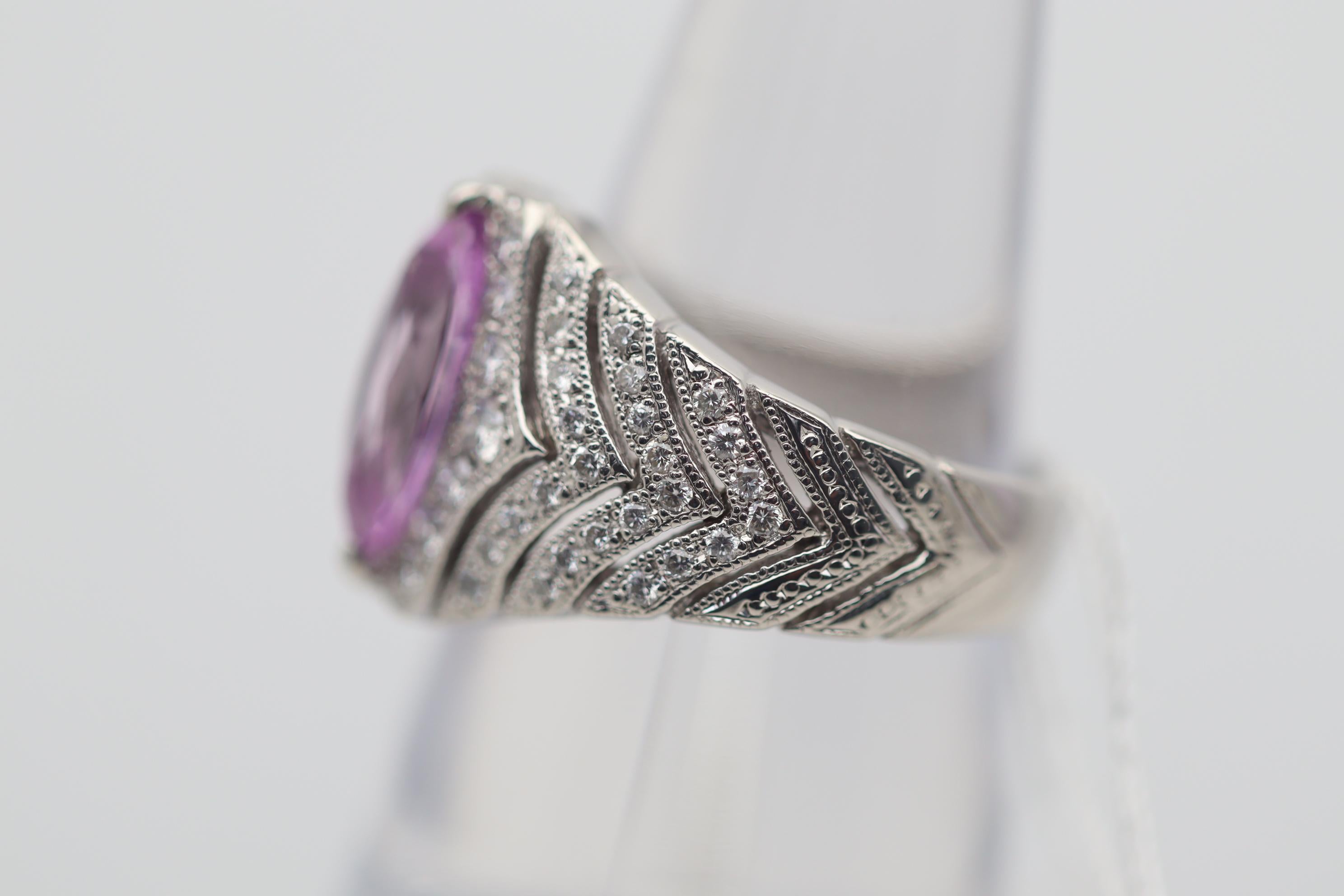 Pink Sapphire Diamond Platinum Ring In New Condition For Sale In Beverly Hills, CA