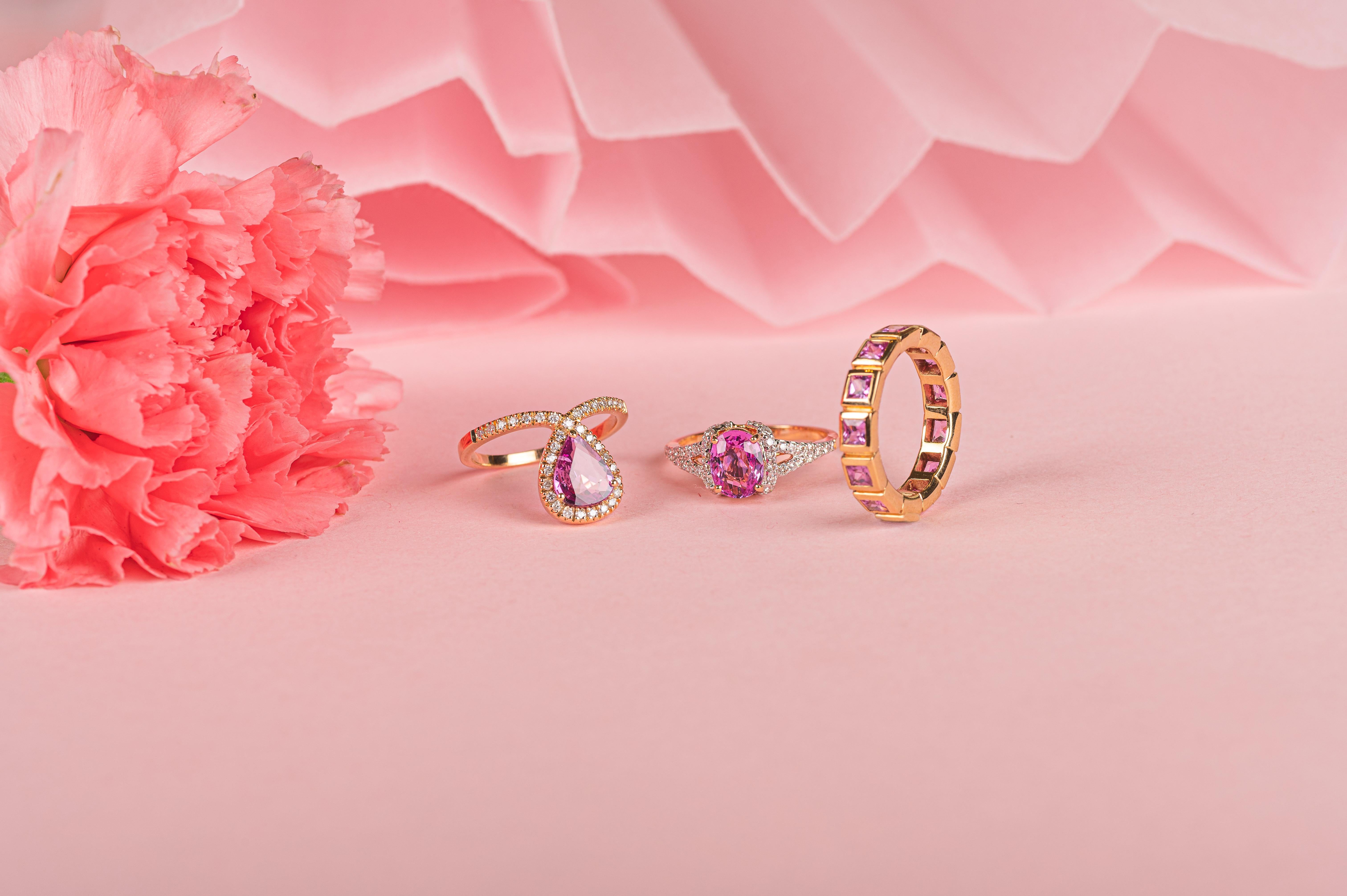 Im Angebot: Ring aus 18 Karat massivem Roségold mit echtem rosa Saphir und Diamant () 4