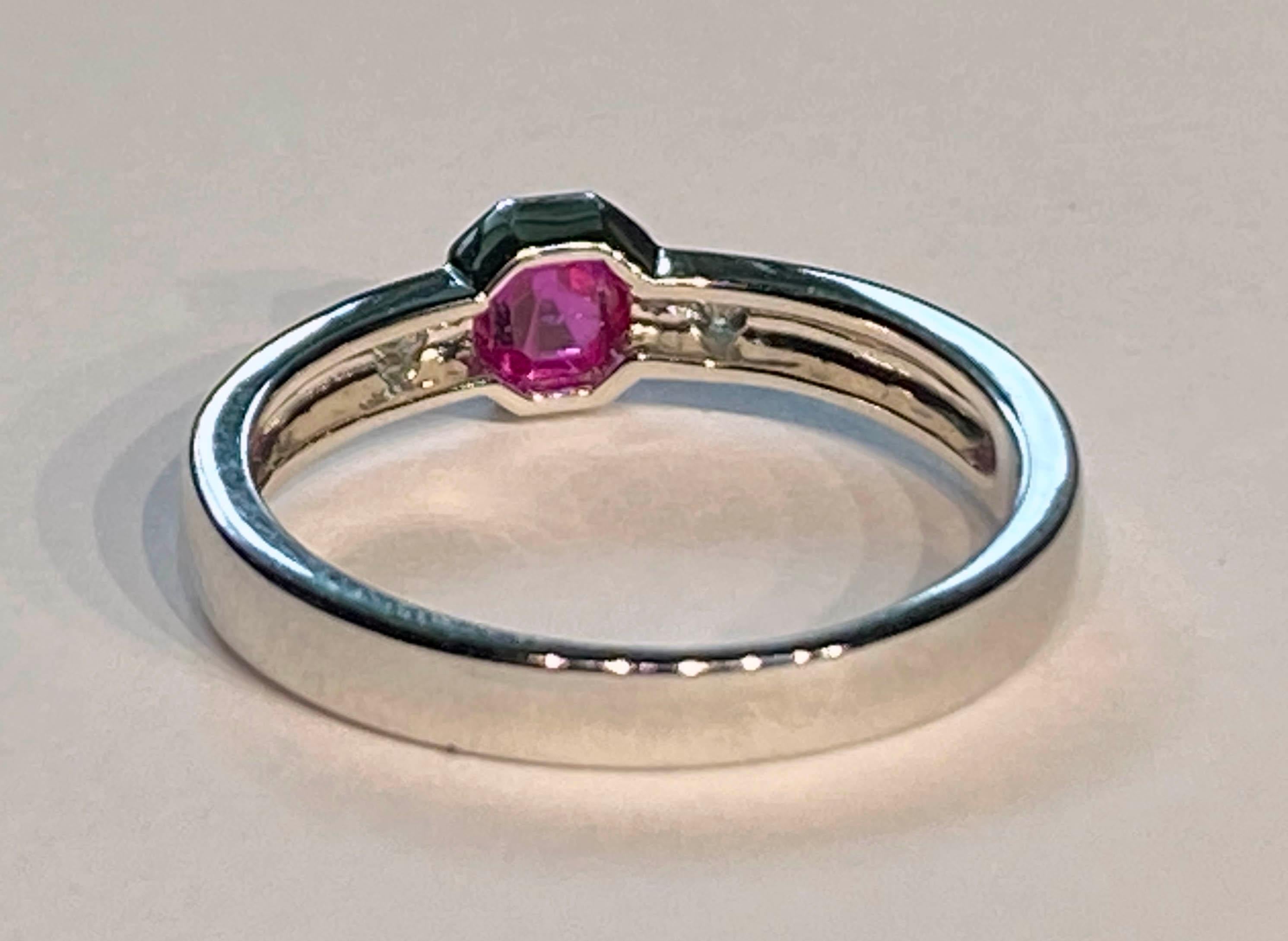 Pink Sapphire & Diamond Ring in 18kt White Gold For Sale 6