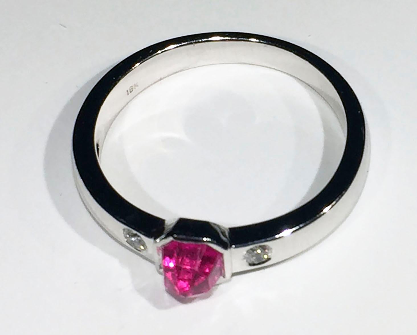 Pink Sapphire & Diamond Ring in 18kt White Gold For Sale 8