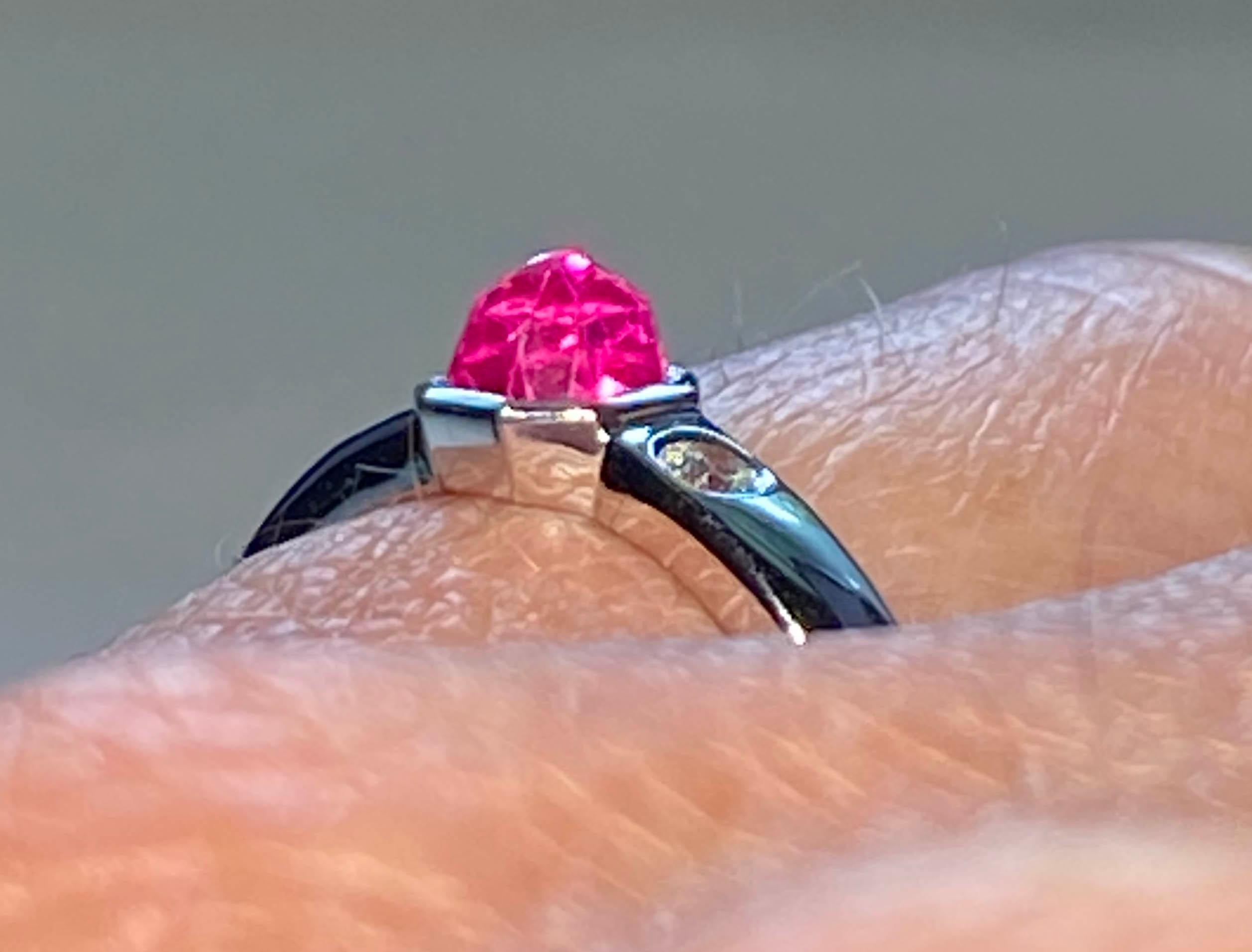 Contemporary Pink Sapphire & Diamond Ring in 18kt White Gold For Sale